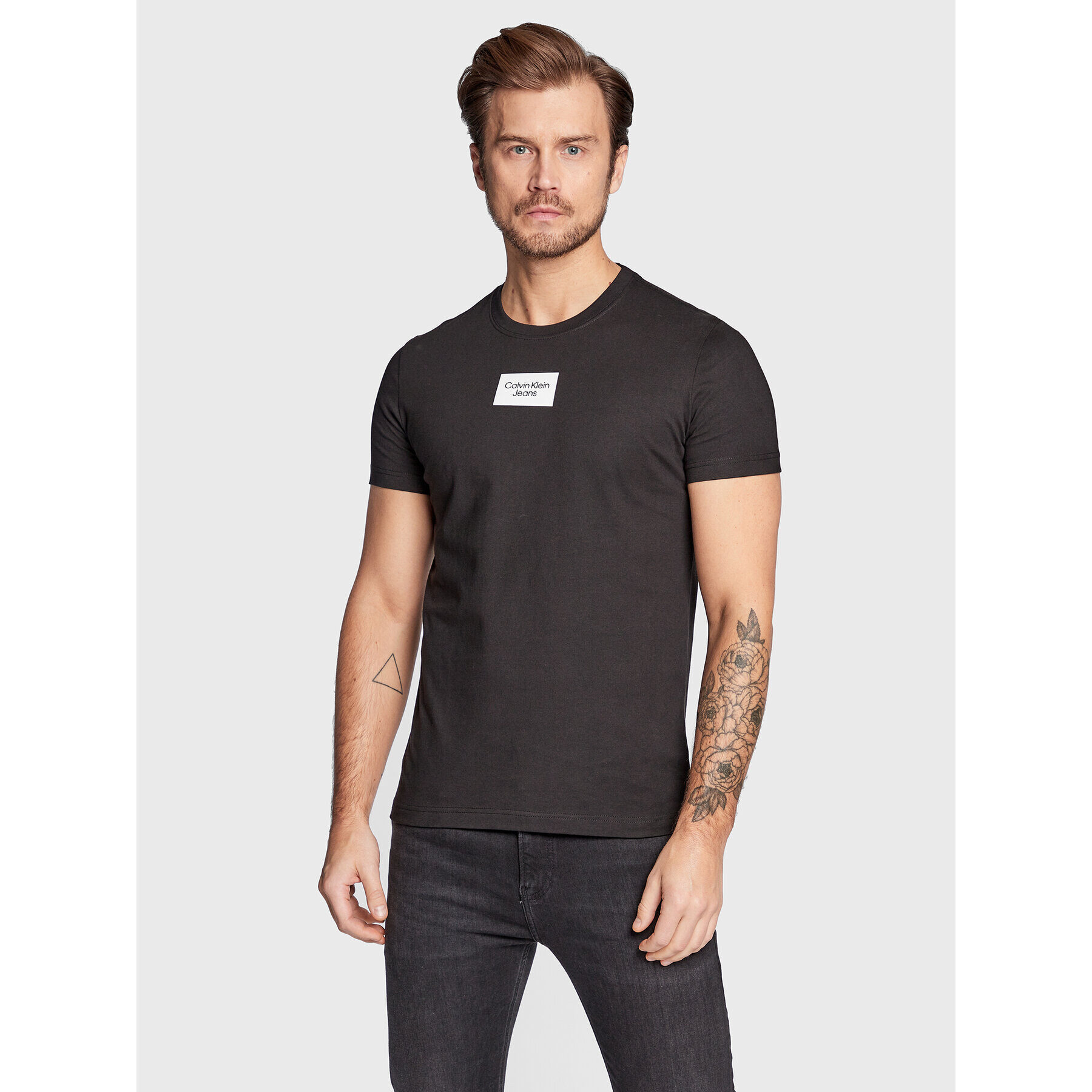 Calvin Klein Jeans Тишърт J30J322510 Черен Slim Fit - Pepit.bg