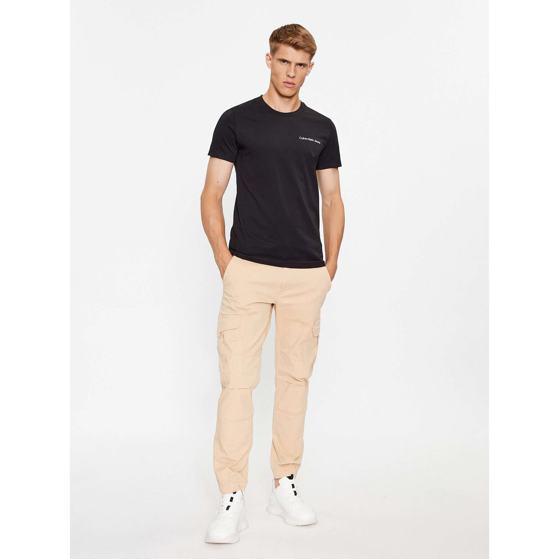 Calvin Klein Jeans Тишърт J30J322547 Черен Slim Fit - Pepit.bg