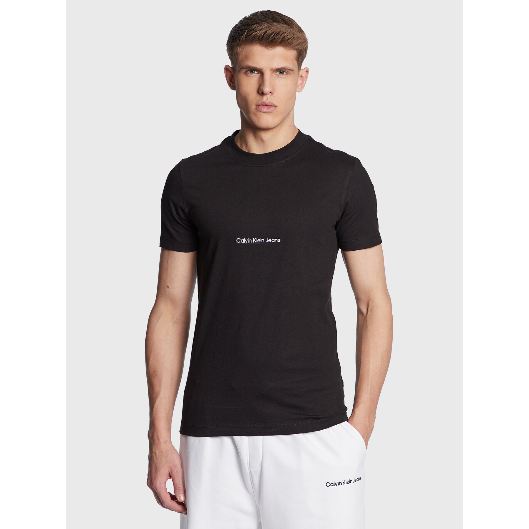 Calvin Klein Jeans Тишърт J30J322848 Черен Slim Fit - Pepit.bg