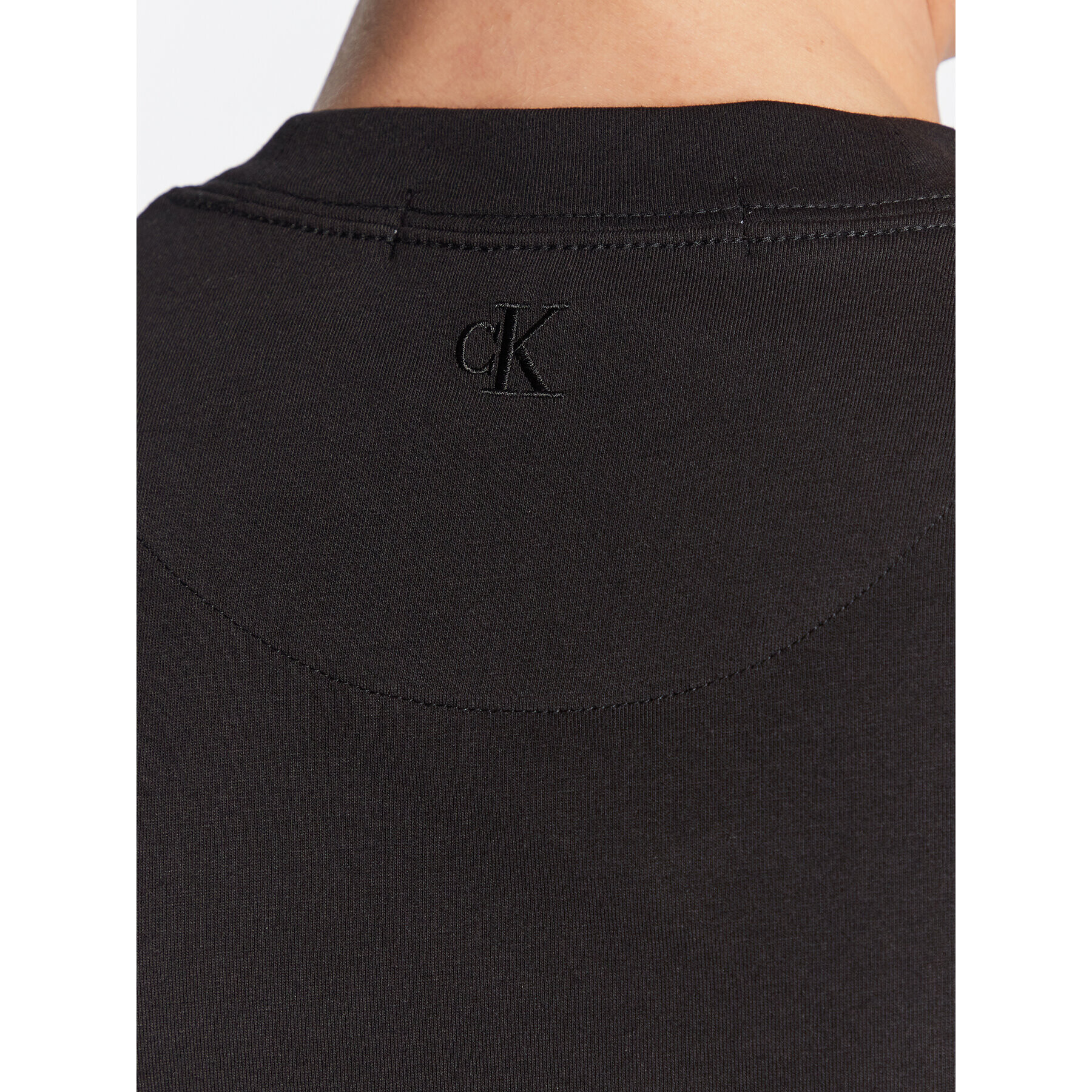 Calvin Klein Jeans Тишърт J30J322848 Черен Slim Fit - Pepit.bg