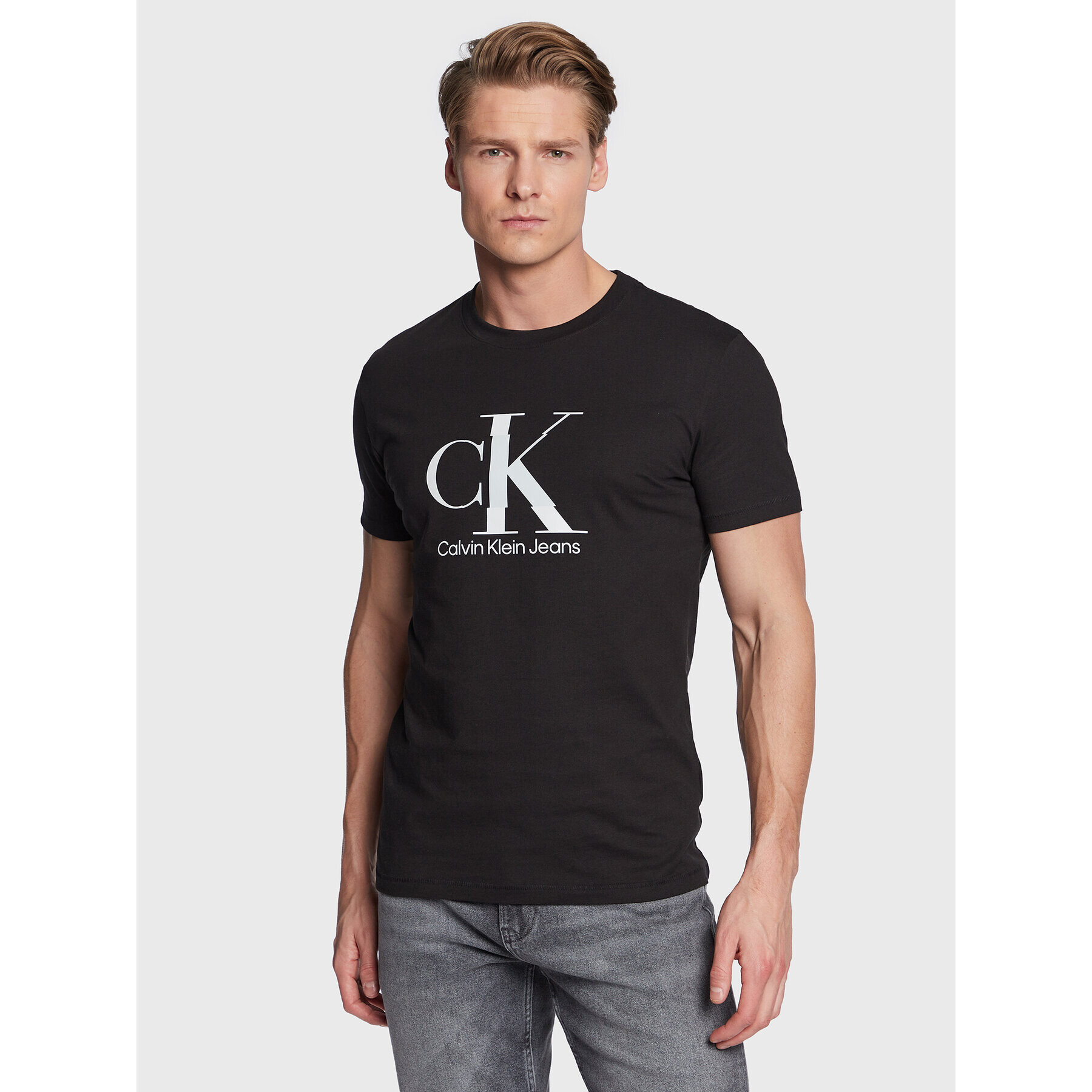 Calvin Klein Jeans Тишърт J30J323299 Черен Slim Fit - Pepit.bg