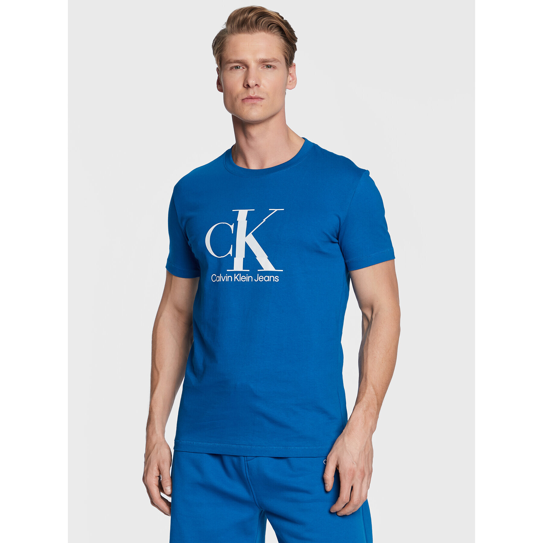 Calvin Klein Jeans Тишърт J30J323299 Син Regular Fit - Pepit.bg