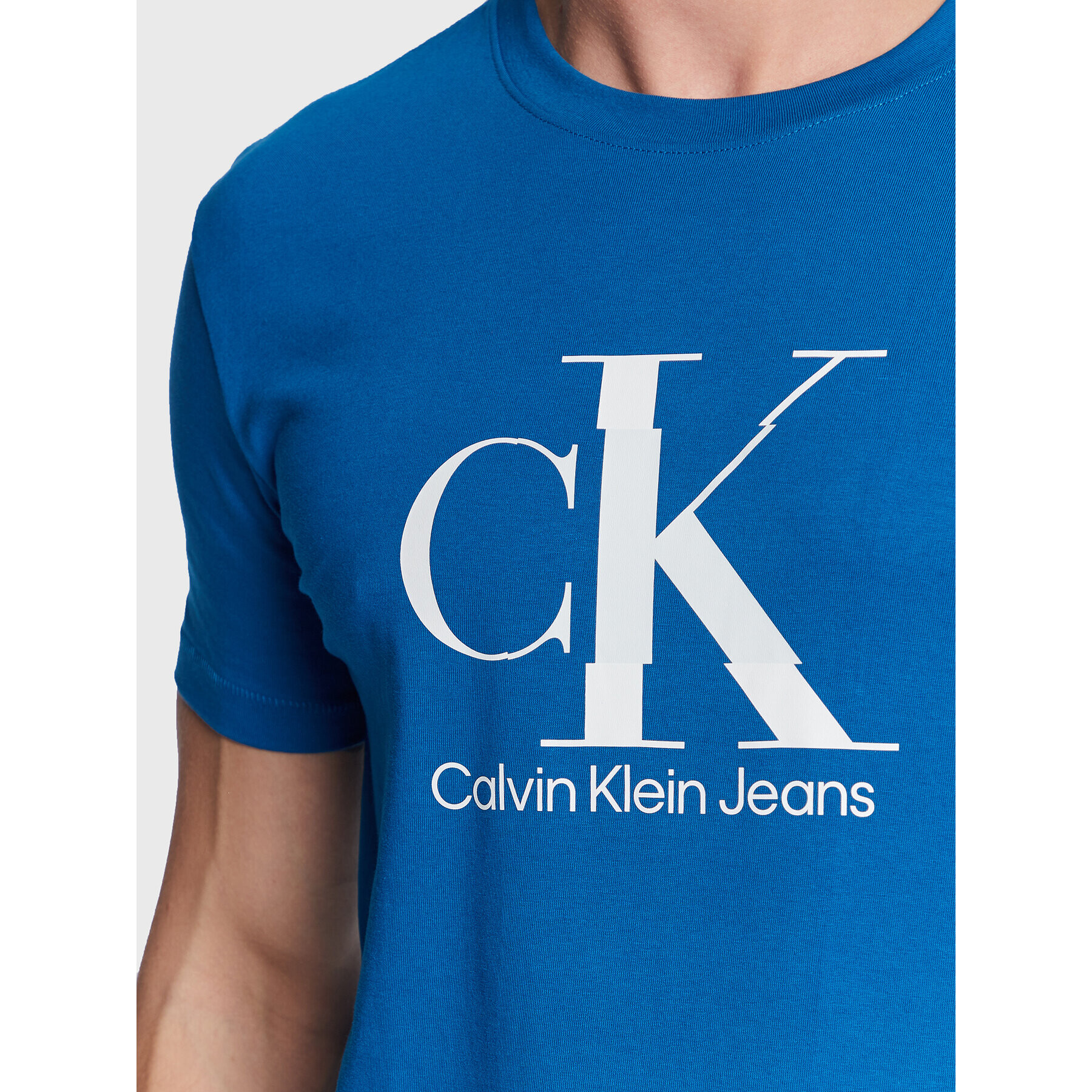 Calvin Klein Jeans Тишърт J30J323299 Син Regular Fit - Pepit.bg