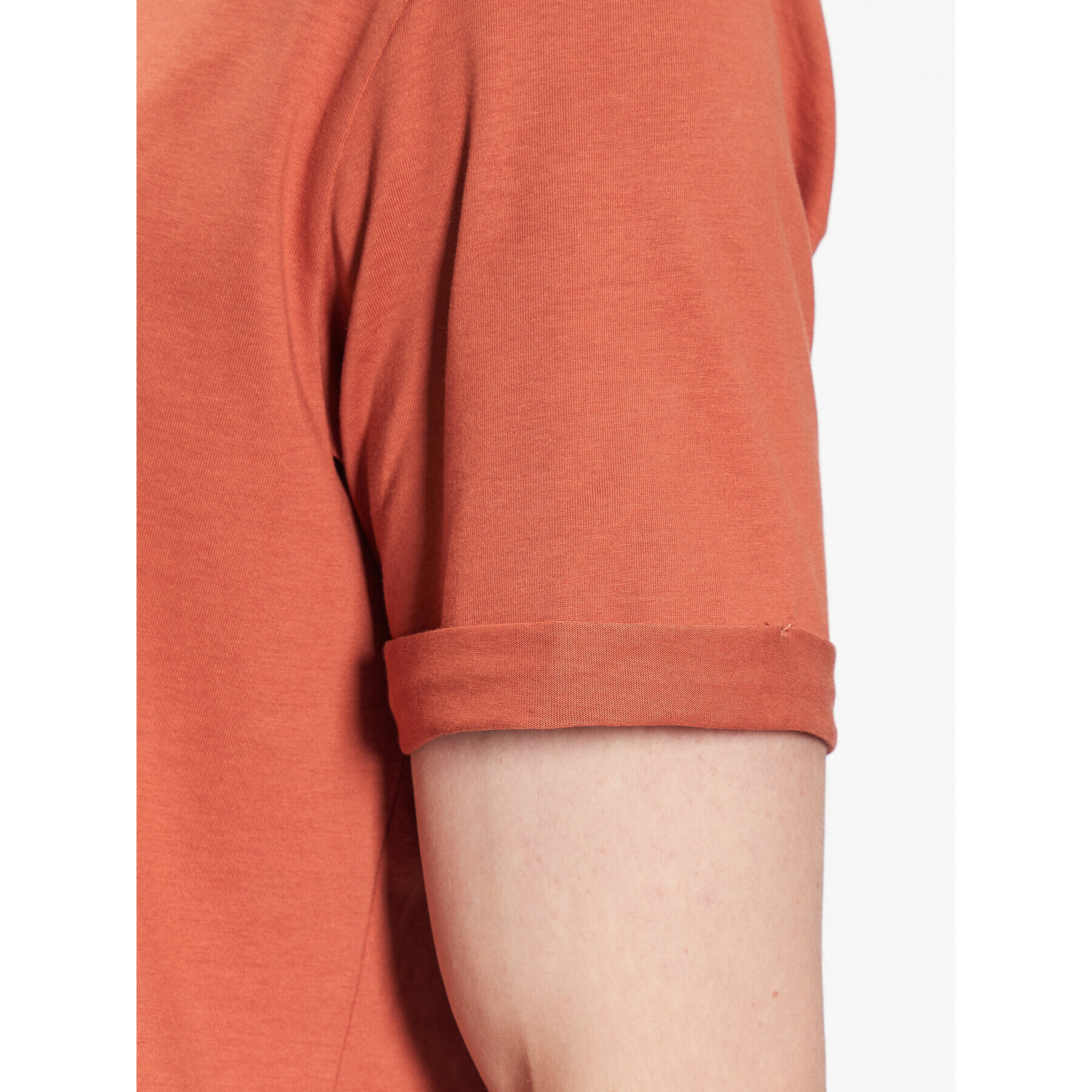 Calvin Klein Jeans Тишърт J30J323482 Кафяв Regular Fit - Pepit.bg