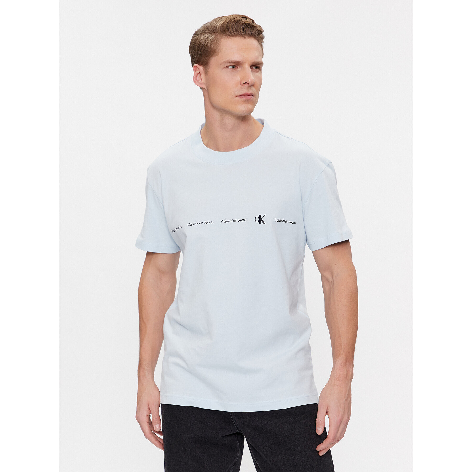 Calvin Klein Jeans Тишърт Logo Repeat J30J324668 Син Regular Fit - Pepit.bg