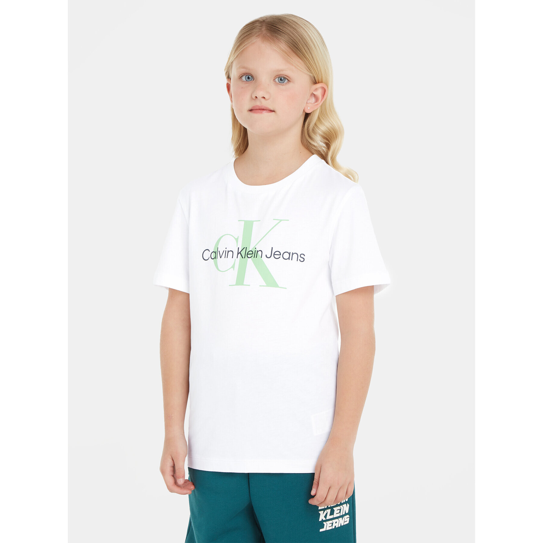 Calvin Klein Jeans Тишърт Monogram IU0IU00460 Бял Regular Fit - Pepit.bg