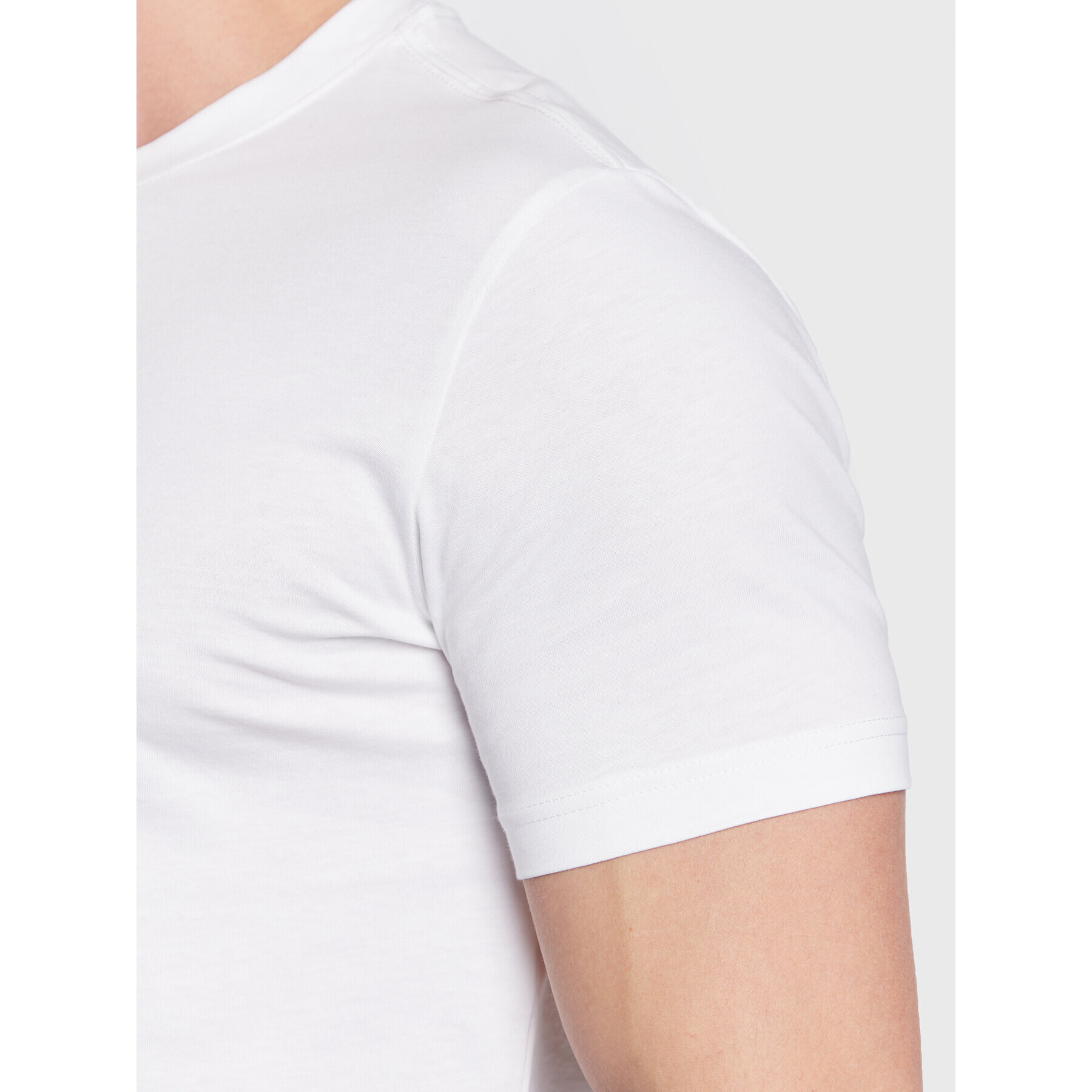 Calvin Klein Jeans Тишърт Monogram J30J322466 Бял Regular Fit - Pepit.bg