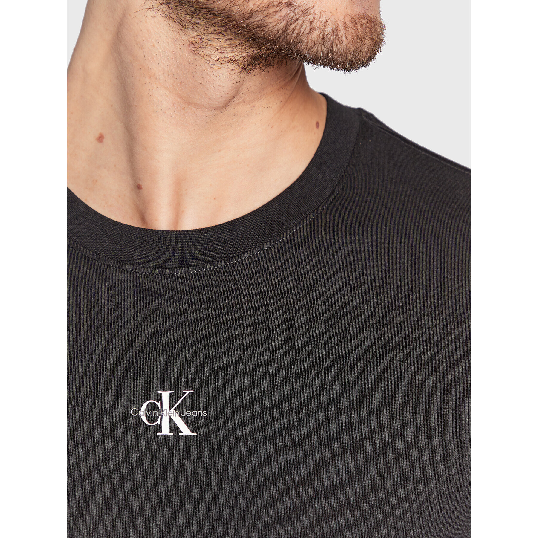 Calvin Klein Jeans Тишърт Monogram J30J322466 Черен Regular Fit - Pepit.bg