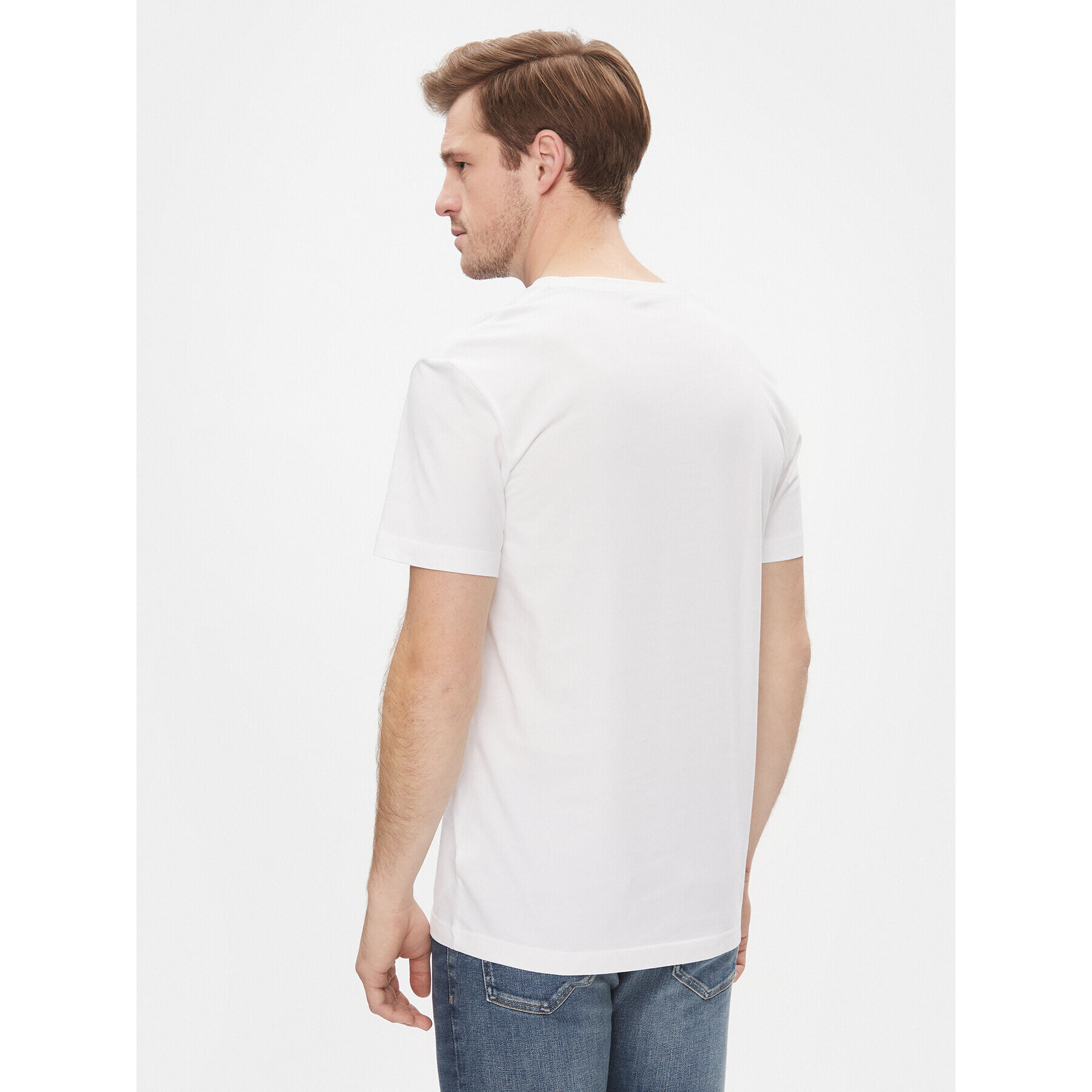 Calvin Klein Jeans Тишърт Slogan Tee J30J324645 Бял Regular Fit - Pepit.bg