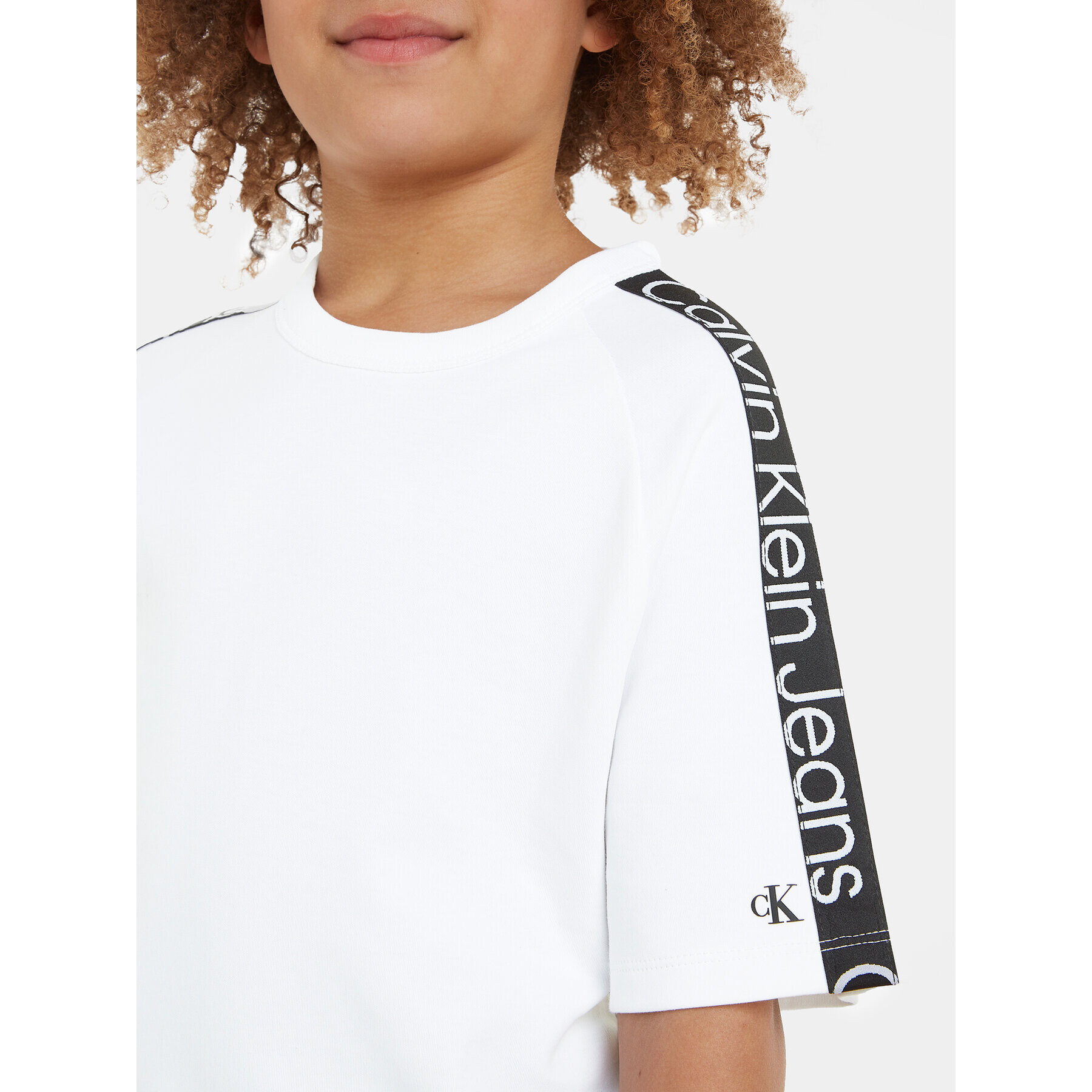 Calvin Klein Jeans Тишърт Tape IB0IB01877 Бял Regular Fit - Pepit.bg