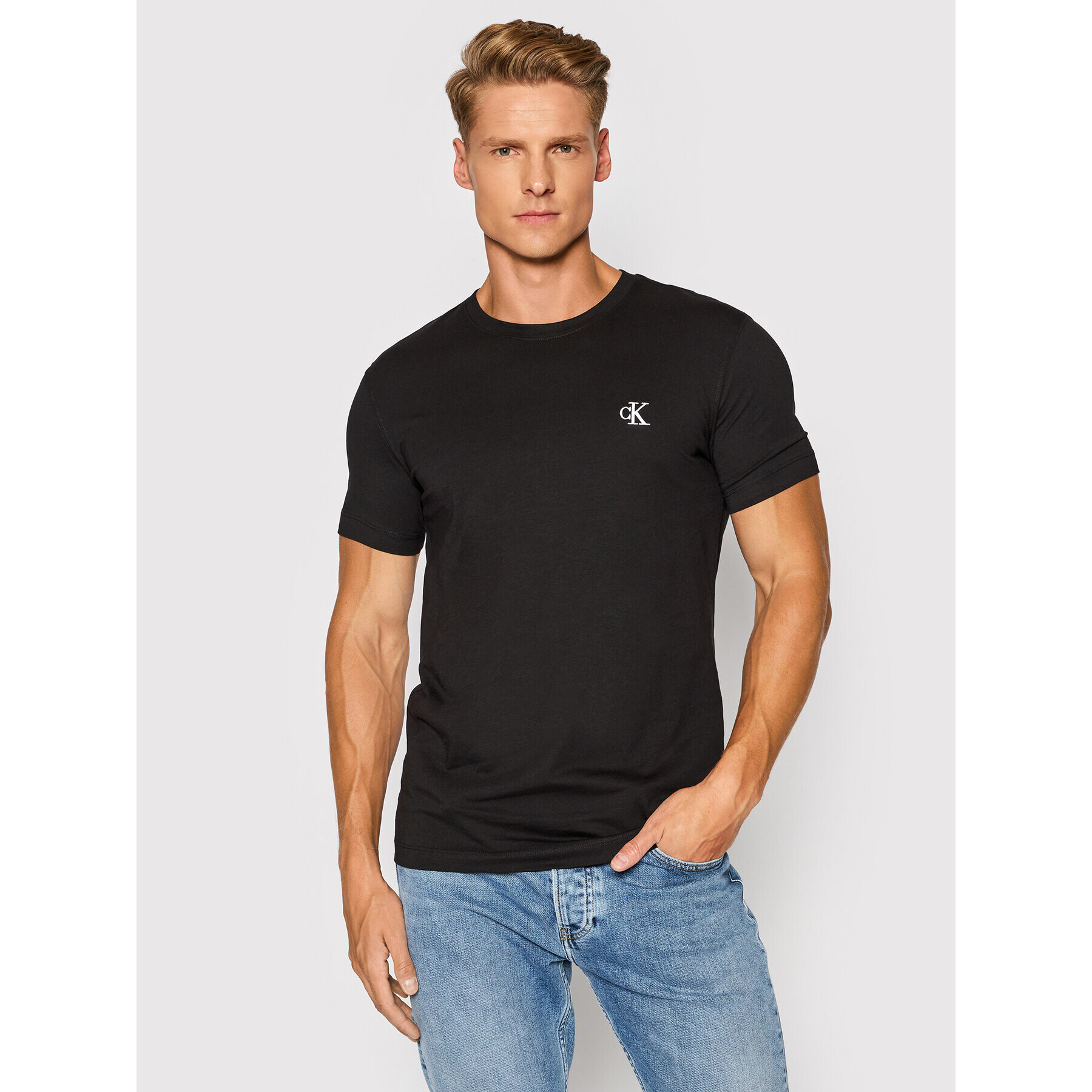 Calvin Klein Jeans Тишърт Tee Shirt Essential J30J314544 Черен Slim Fit - Pepit.bg