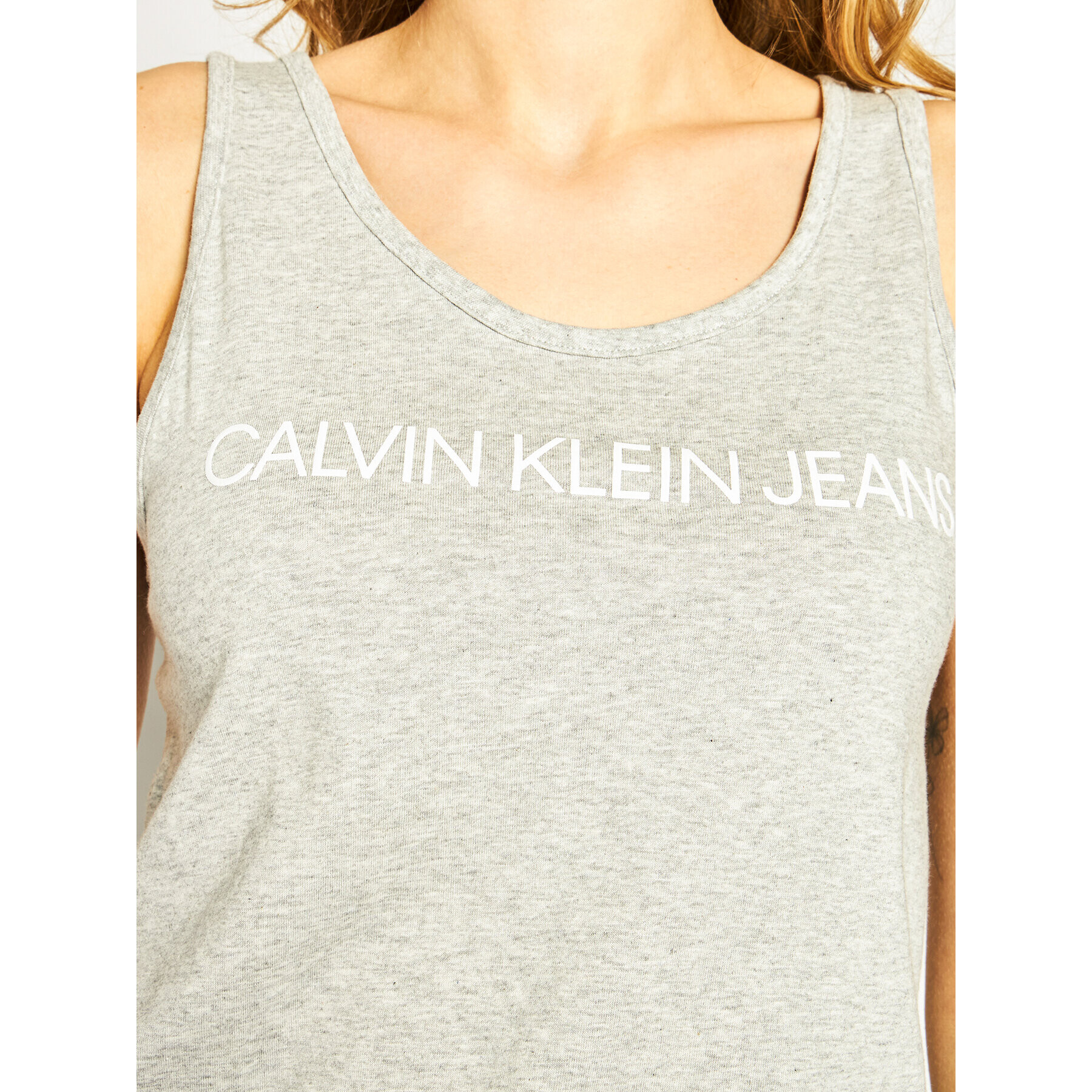 Calvin Klein Jeans Топ Institutional Logo J20J213051 Сив Regular Fit - Pepit.bg