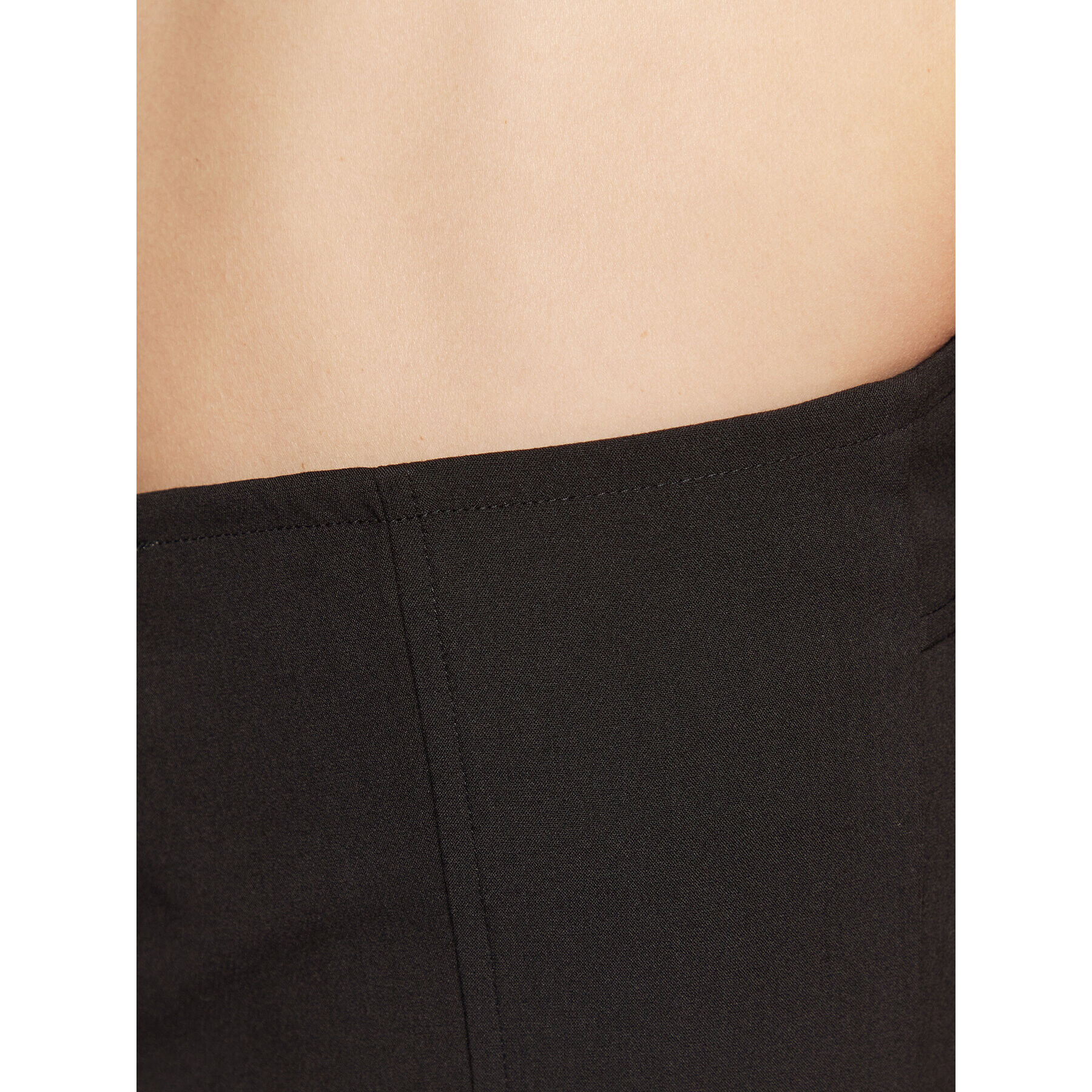 Calvin Klein Jeans топ J20J220947 Черен Slim Fit - Pepit.bg
