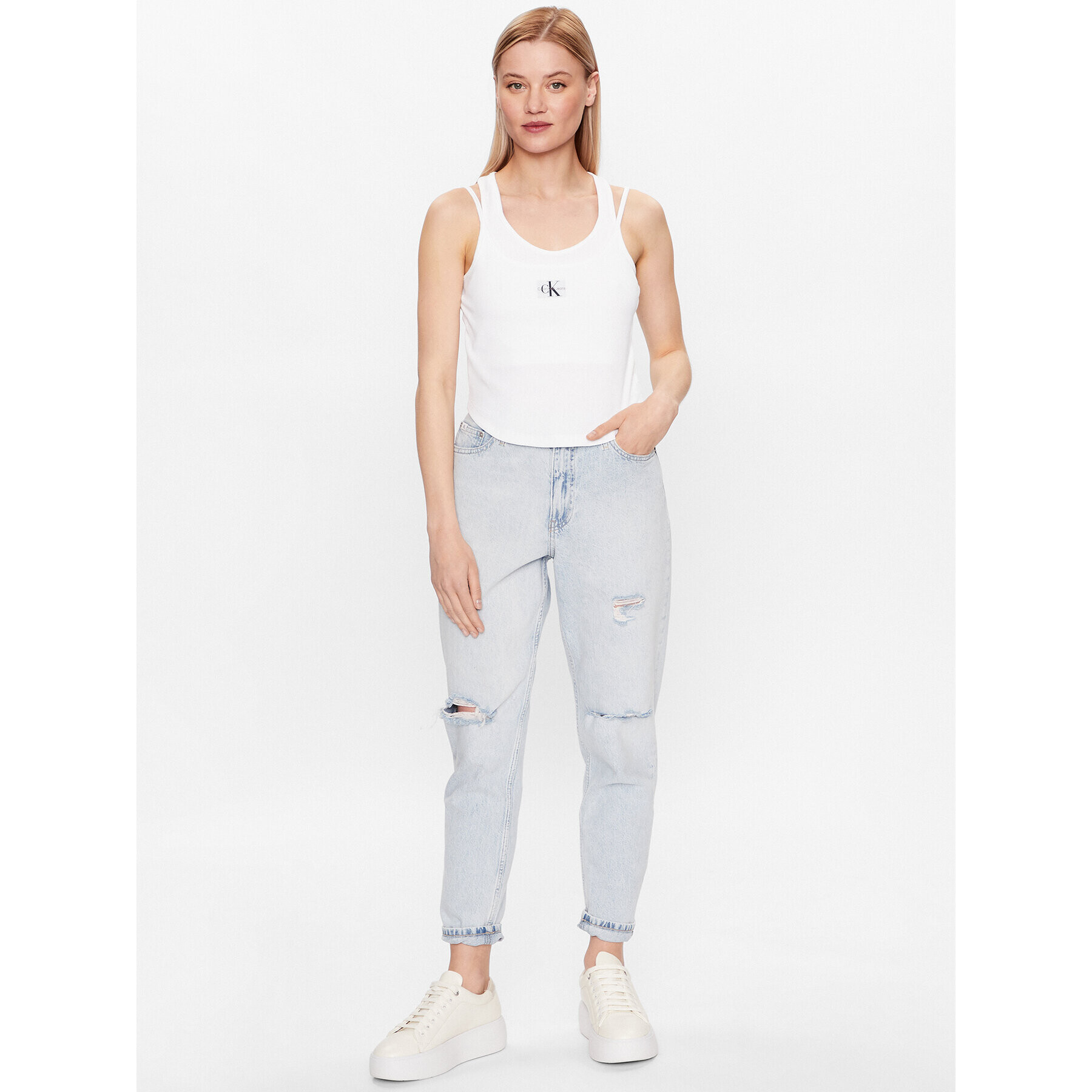 Calvin Klein Jeans топ J20J221430 Бял Regular Fit - Pepit.bg
