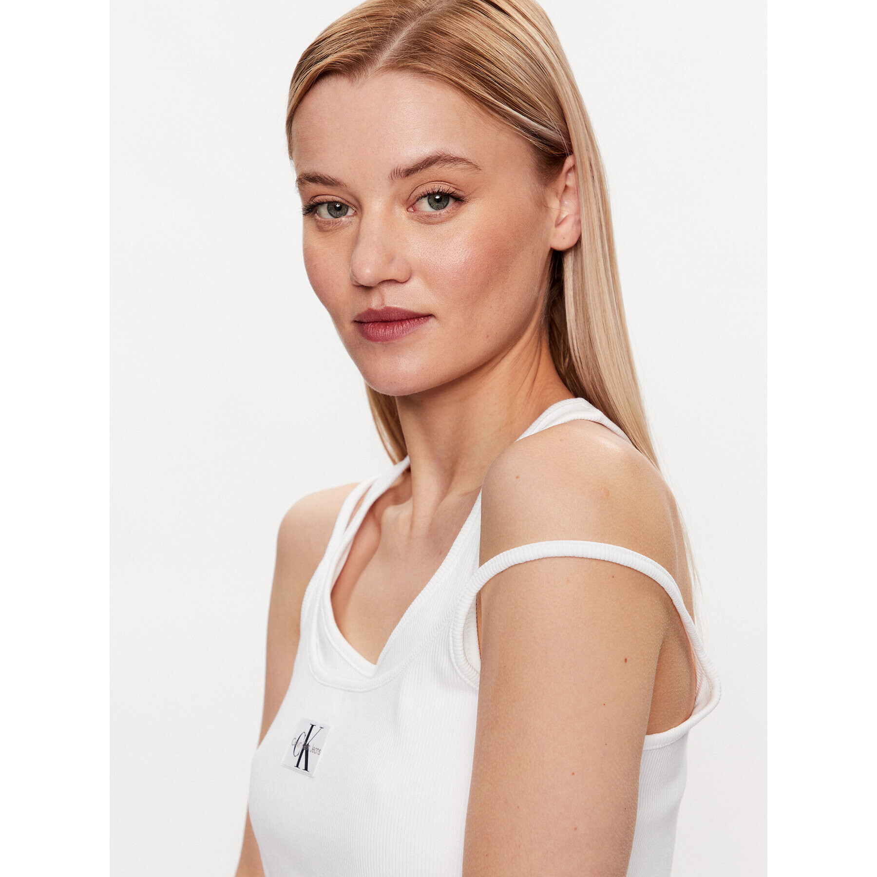 Calvin Klein Jeans топ J20J221430 Бял Regular Fit - Pepit.bg