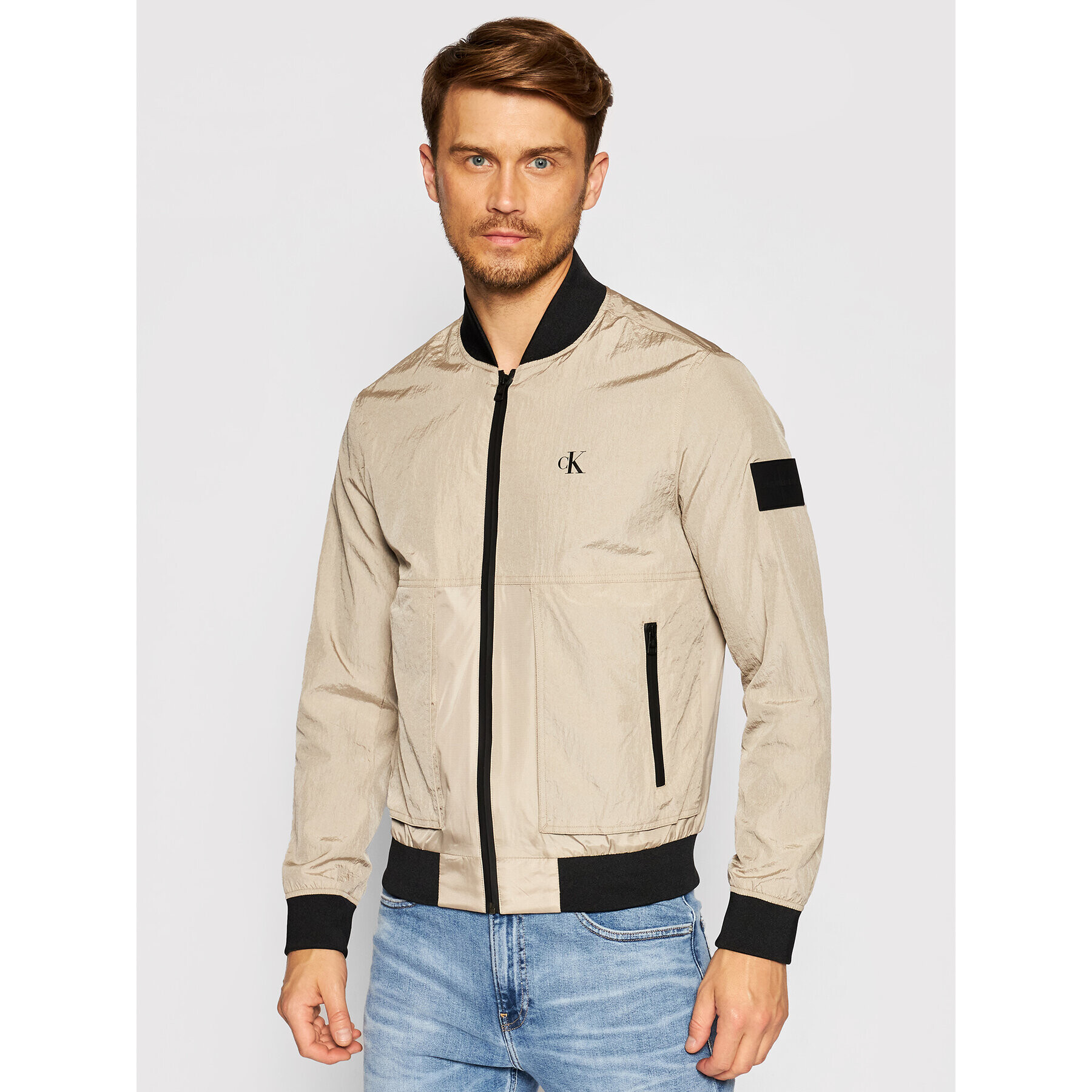 Calvin Klein Jeans Яке бомбър J30J317532 Сив Regular Fit - Pepit.bg