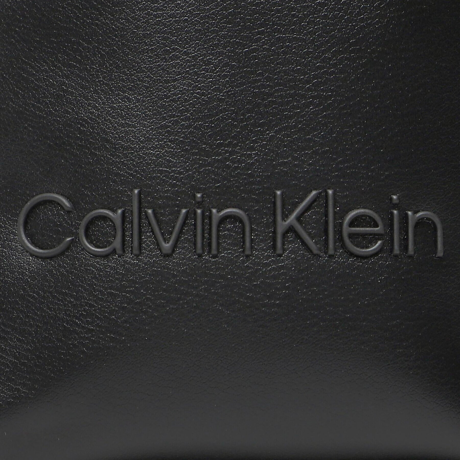 Calvin Klein Калъф за телефон Ck Set Phone Crossbody K60K610252 Черен - Pepit.bg