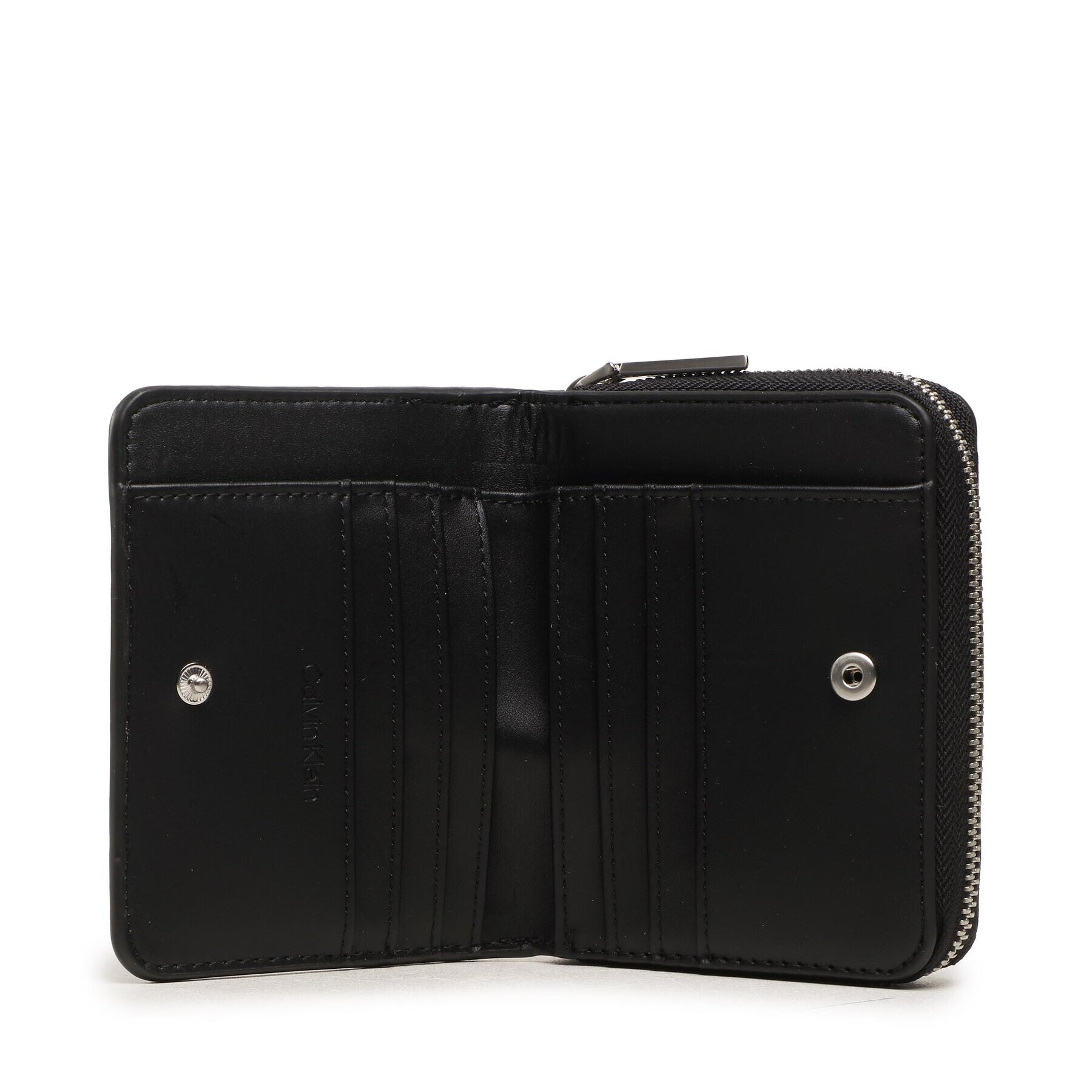 Calvin Klein Малък дамски портфейл Ck Must Wallet W/Flap Md-Emb Mn K60K610950 Черен - Pepit.bg