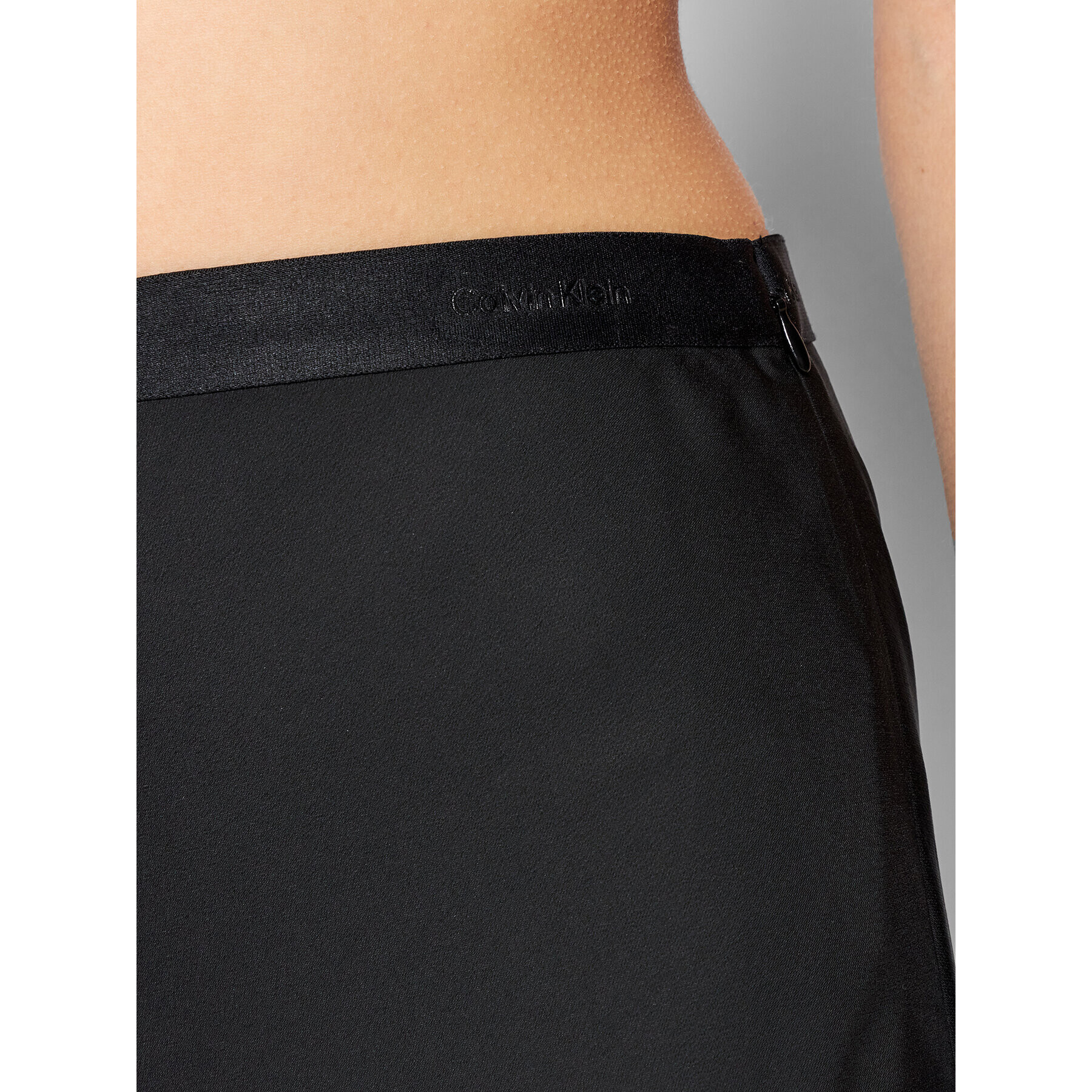 Calvin Klein Миди пола Bias K20K203514 Черен Regular Fit - Pepit.bg