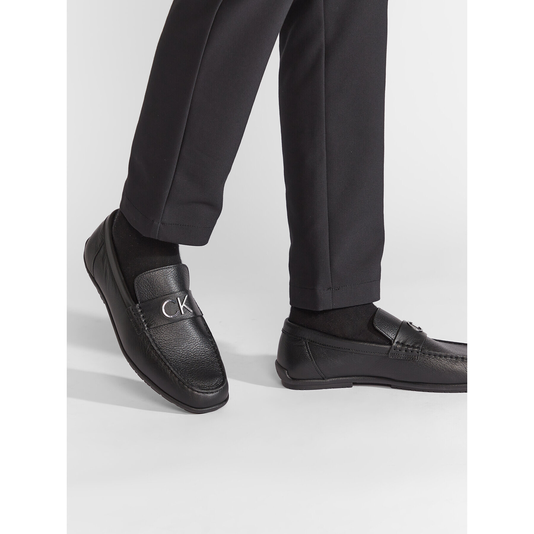 Calvin Klein Мокасини Driving Shoe Bold Logo HM0HM00891 Черен - Pepit.bg