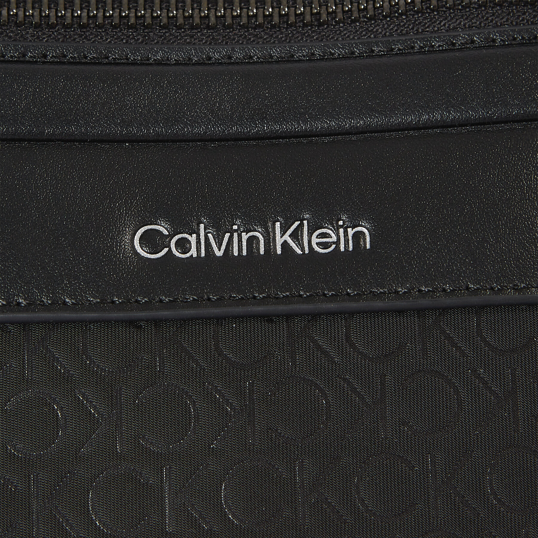 Calvin Klein Мъжка чантичка Ck Elevated Flatpack Repreve K50K510823 Черен - Pepit.bg