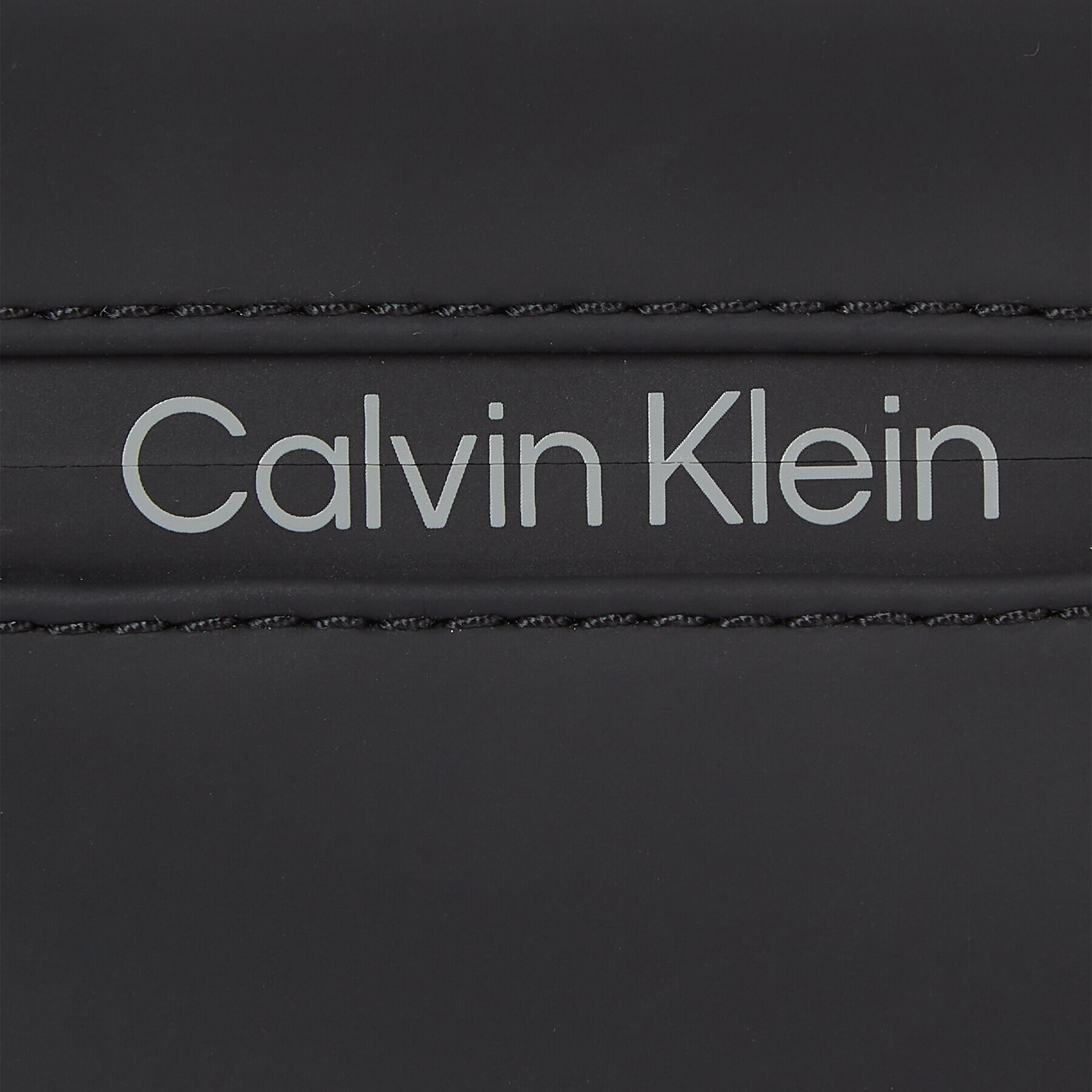 Calvin Klein Мъжка чантичка Rubberized Conv Flatpack S K50K510795 Черен - Pepit.bg
