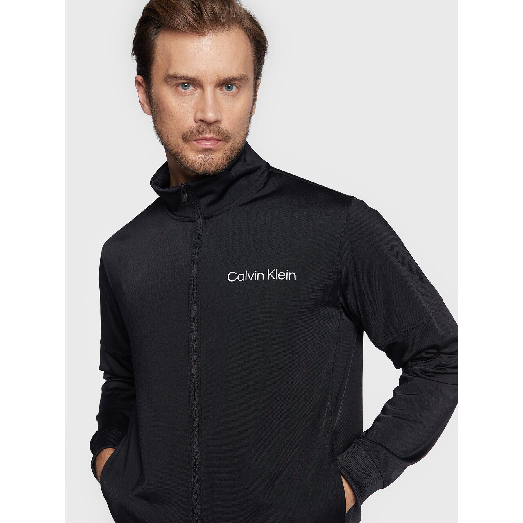 Calvin Klein Performance Анцуг 00GMS2J406 Черен Regular Fit - Pepit.bg