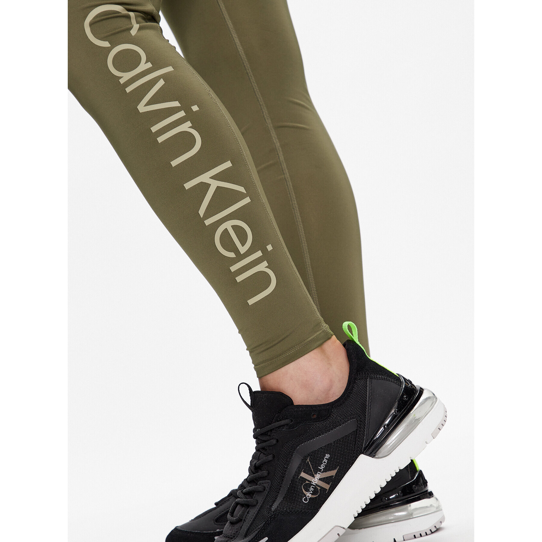 Calvin Klein Performance Клин 00GWS3L602 Бежов Slim Fit - Pepit.bg