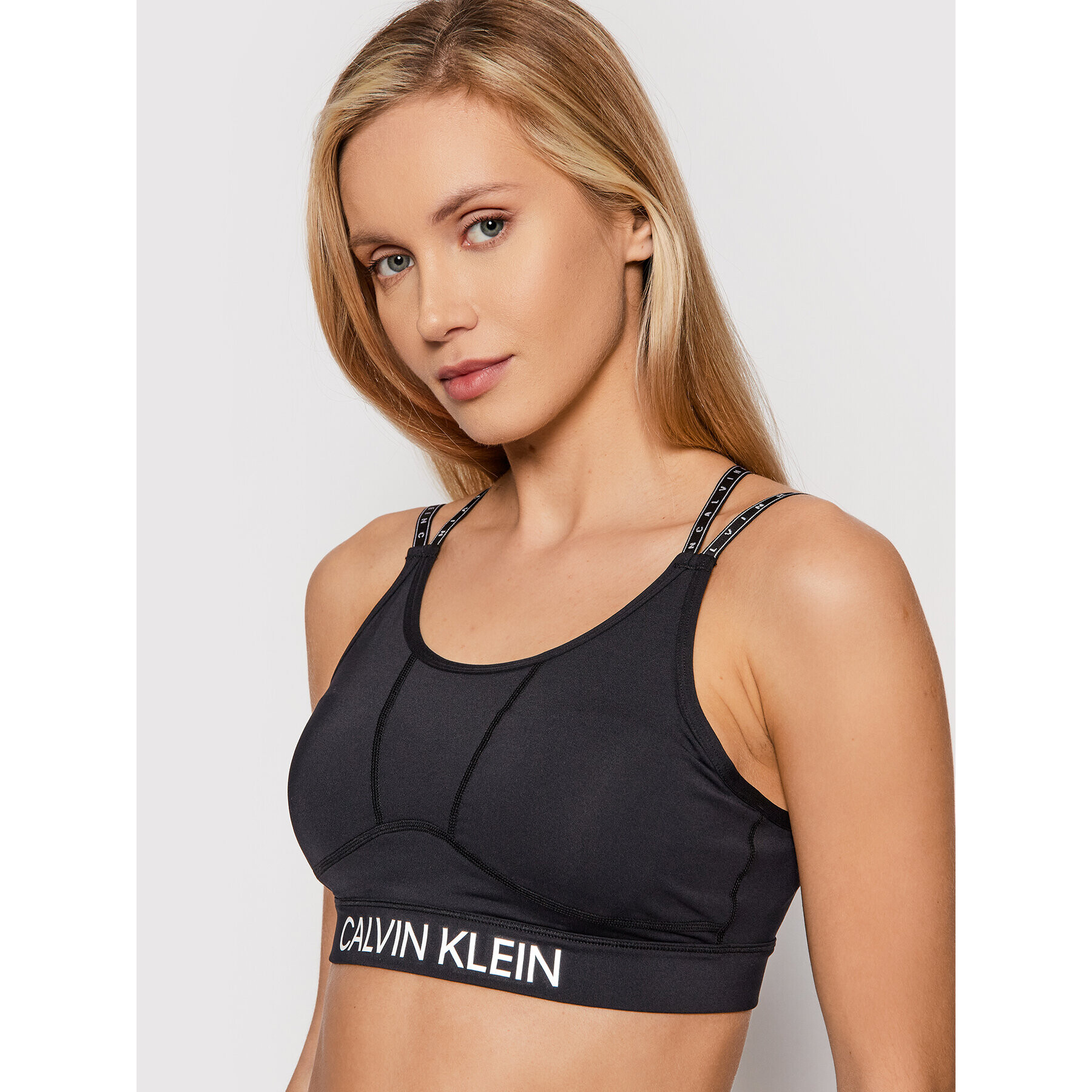 Calvin Klein Performance Спортен сутиен 00GWF1K137 Черен - Pepit.bg