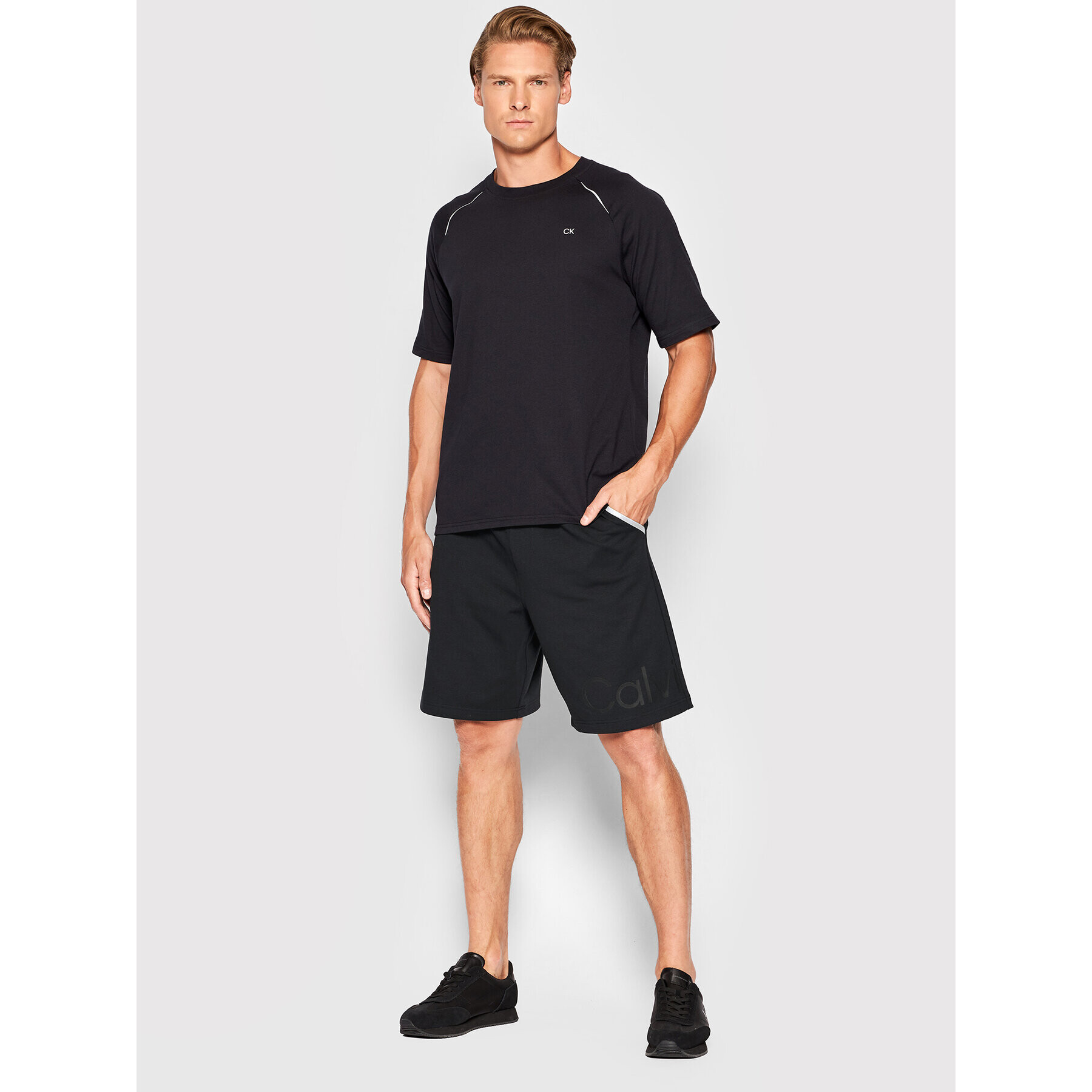 Calvin Klein Performance Спортни шорти 00GMS2S808 Черен Regular Fit - Pepit.bg