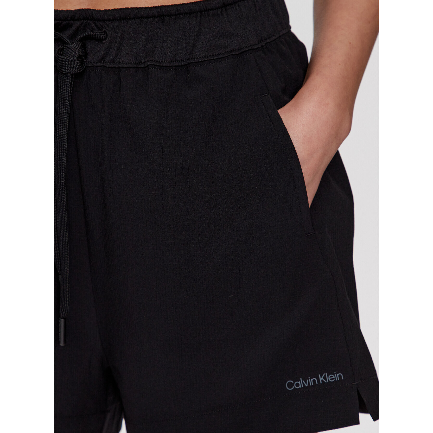 Calvin Klein Performance Спортни шорти 00GWS3S801 Черен Regular Fit - Pepit.bg