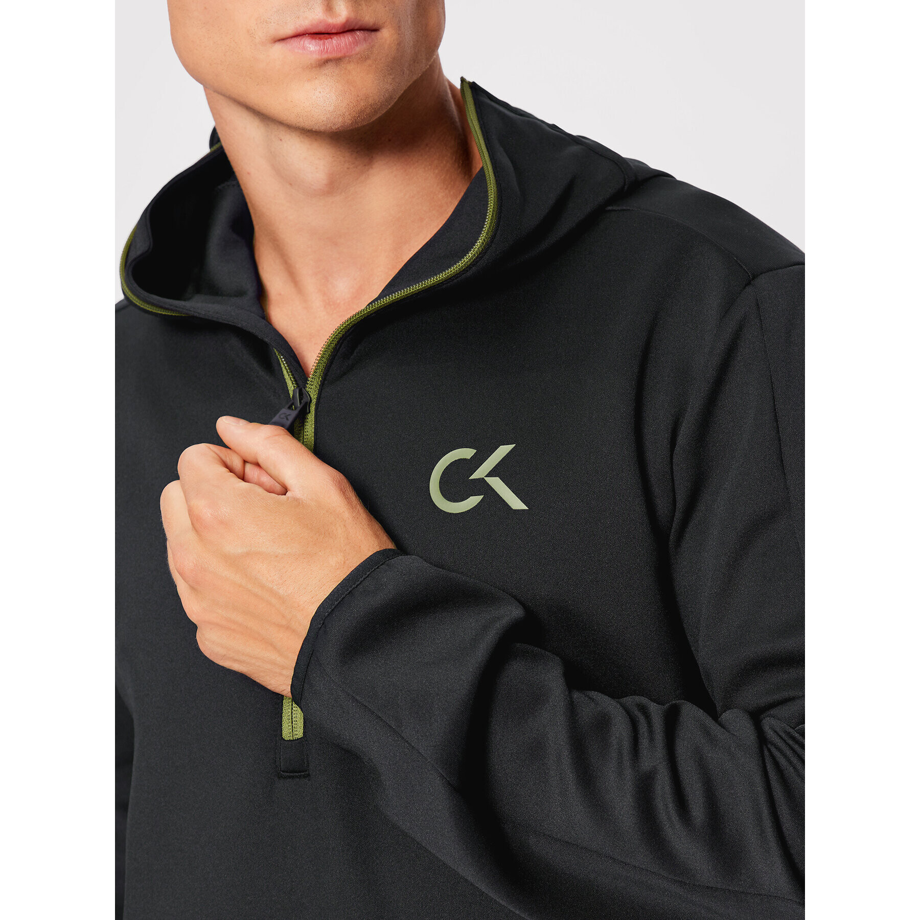 Calvin Klein Performance Суитшърт Balaclava 00GMH1J401 Черен Regular Fit - Pepit.bg