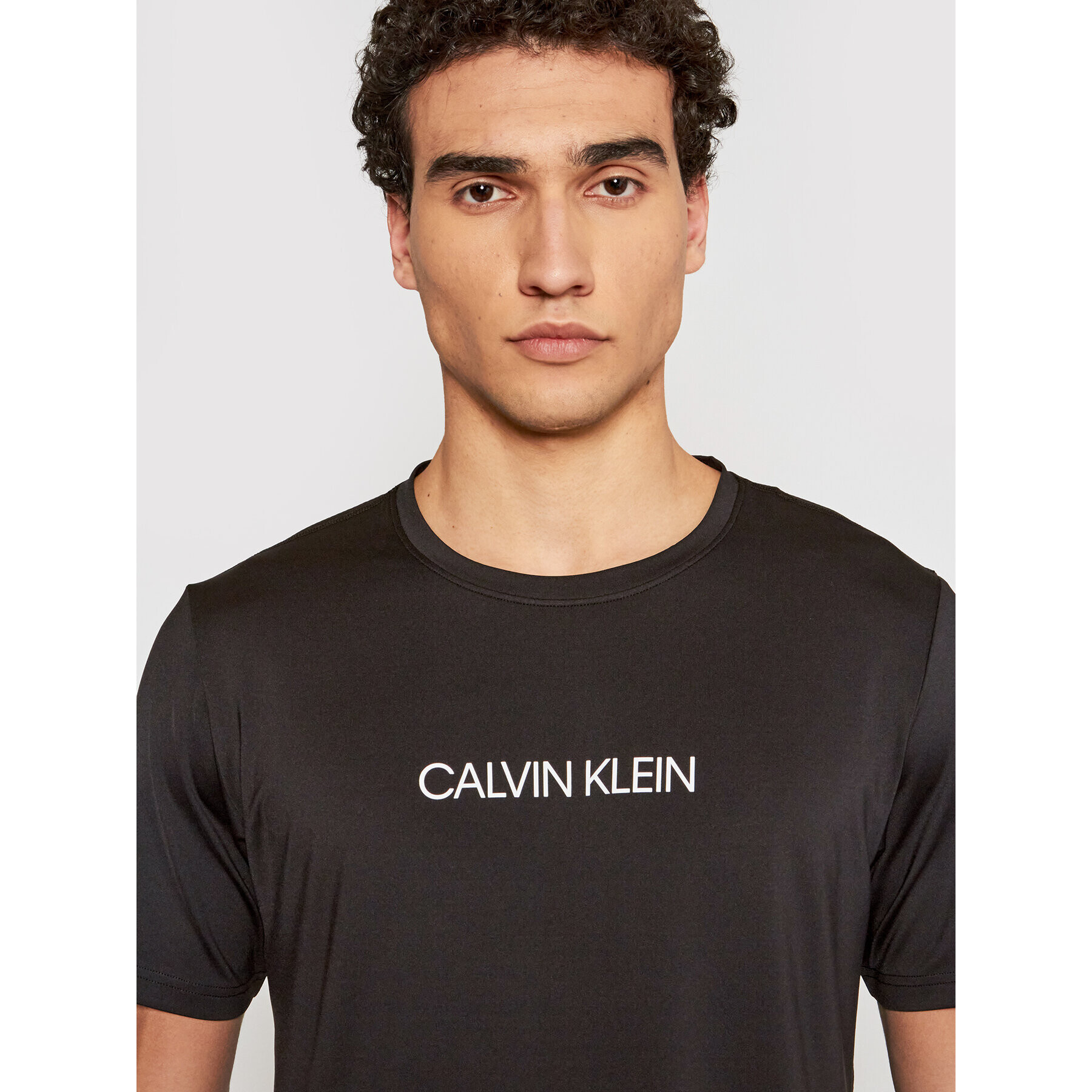 Calvin Klein Performance Тениска от техническо трико 00GMS1K265 Черен Regular Fit - Pepit.bg