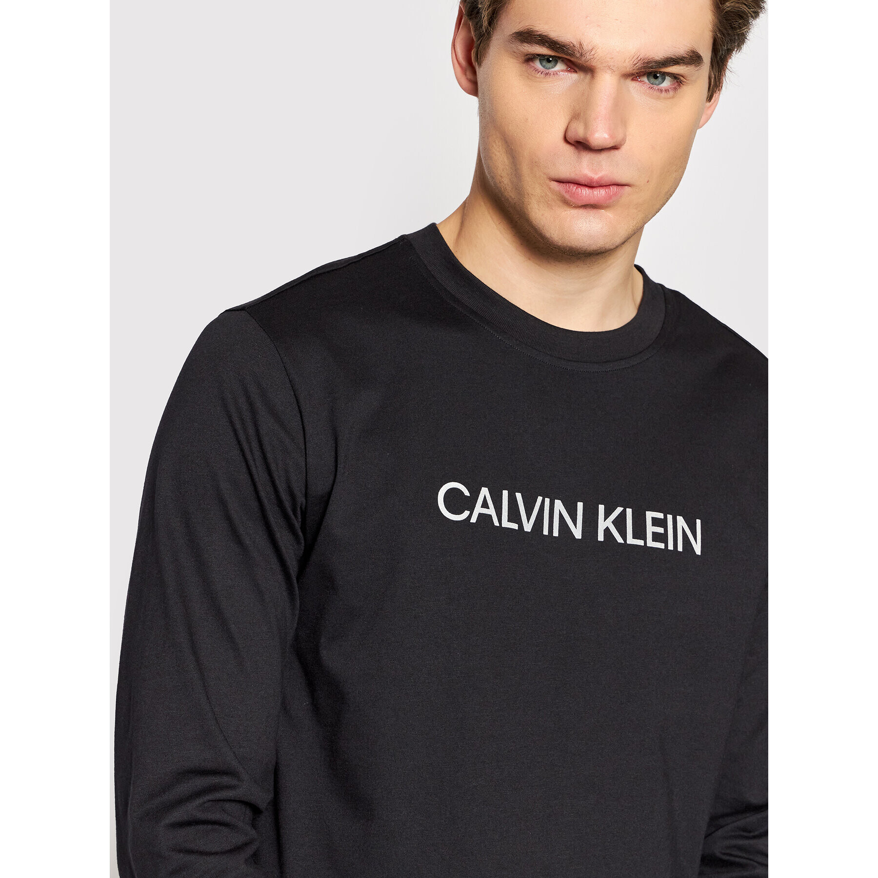 Calvin Klein Performance Тениска с дълъг ръкав 00GMF1K200 Черен Regular Fit - Pepit.bg