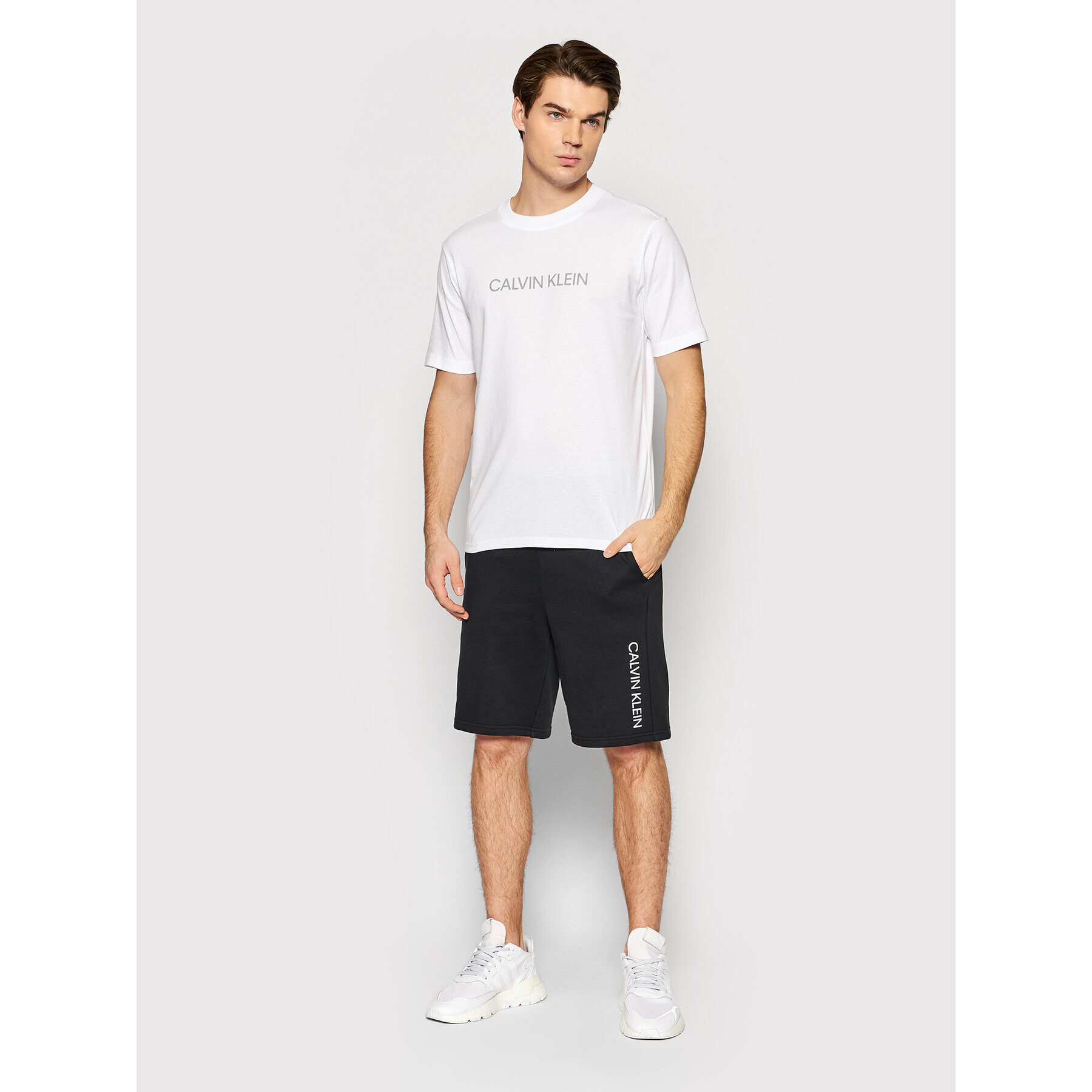 Calvin Klein Performance Тишърт 00GMF1K107 Бял Regular Fit - Pepit.bg