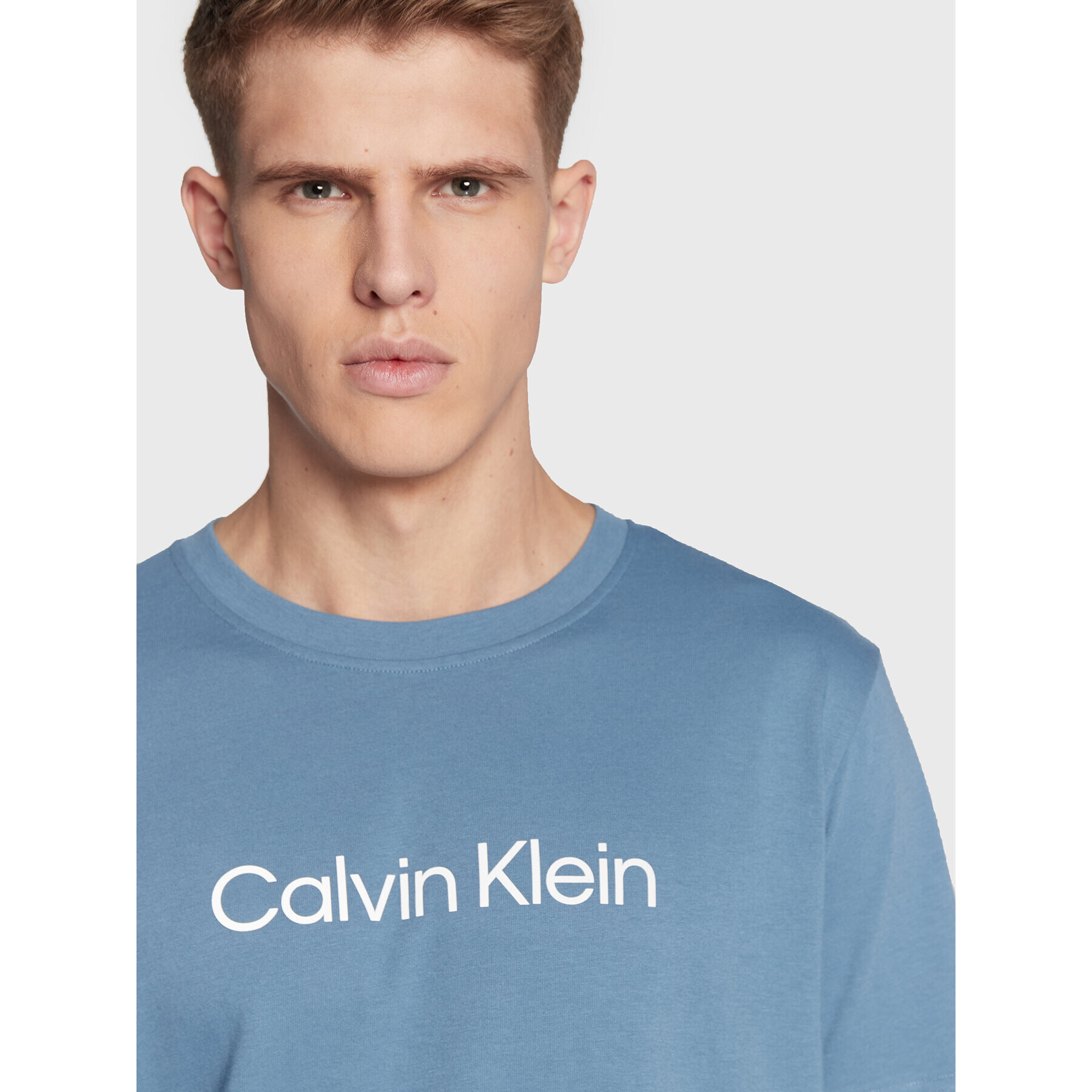 Calvin Klein Performance Тишърт 00GMS2K107 Син Regular Fit - Pepit.bg