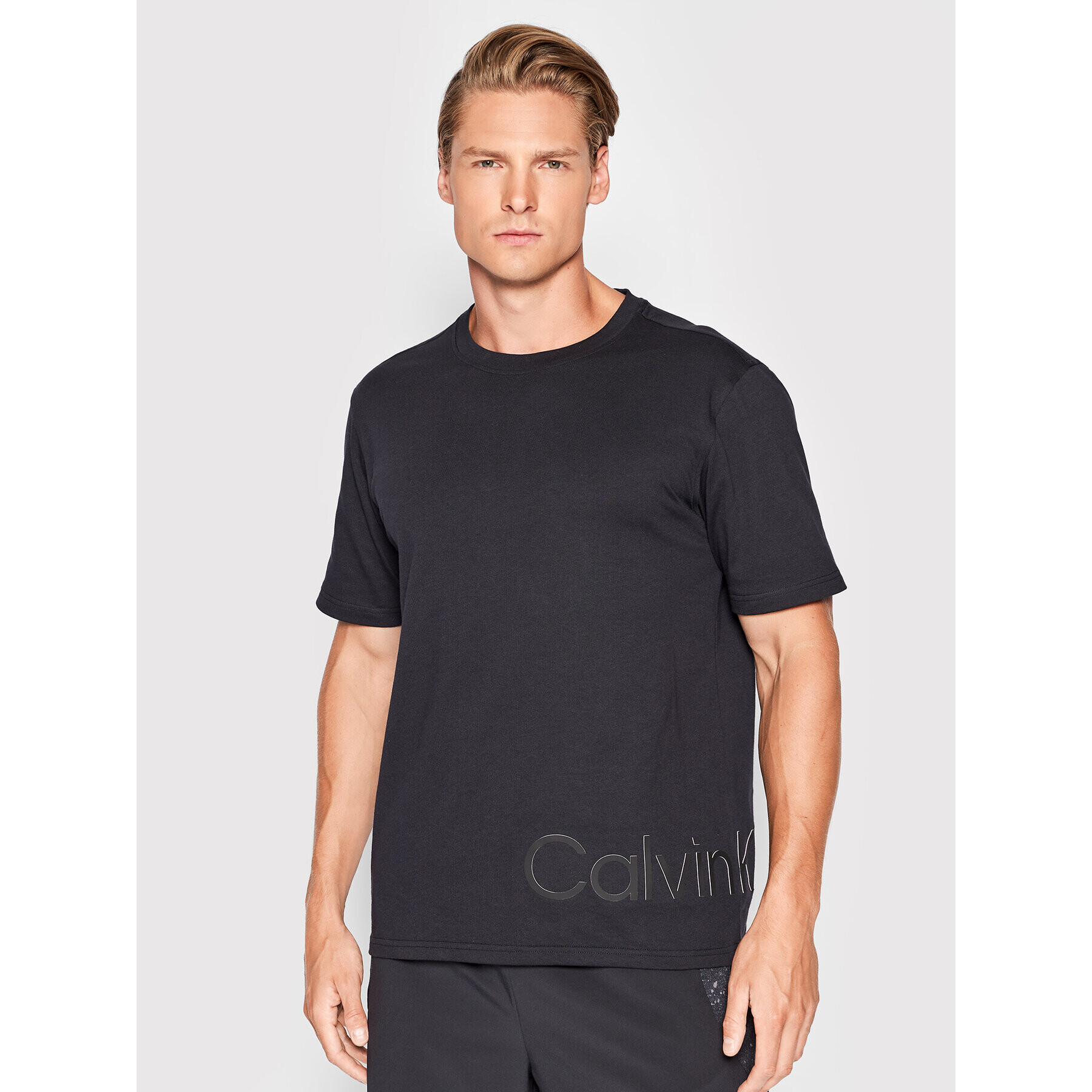 Calvin Klein Performance Тишърт 00GMS2K111 Черен Regular Fit - Pepit.bg