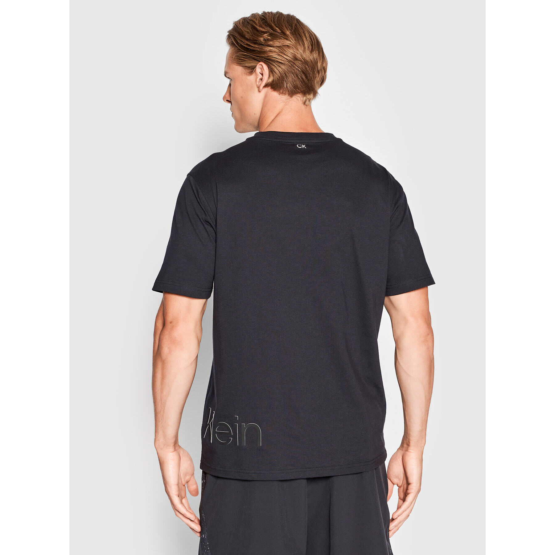 Calvin Klein Performance Тишърт 00GMS2K111 Черен Regular Fit - Pepit.bg