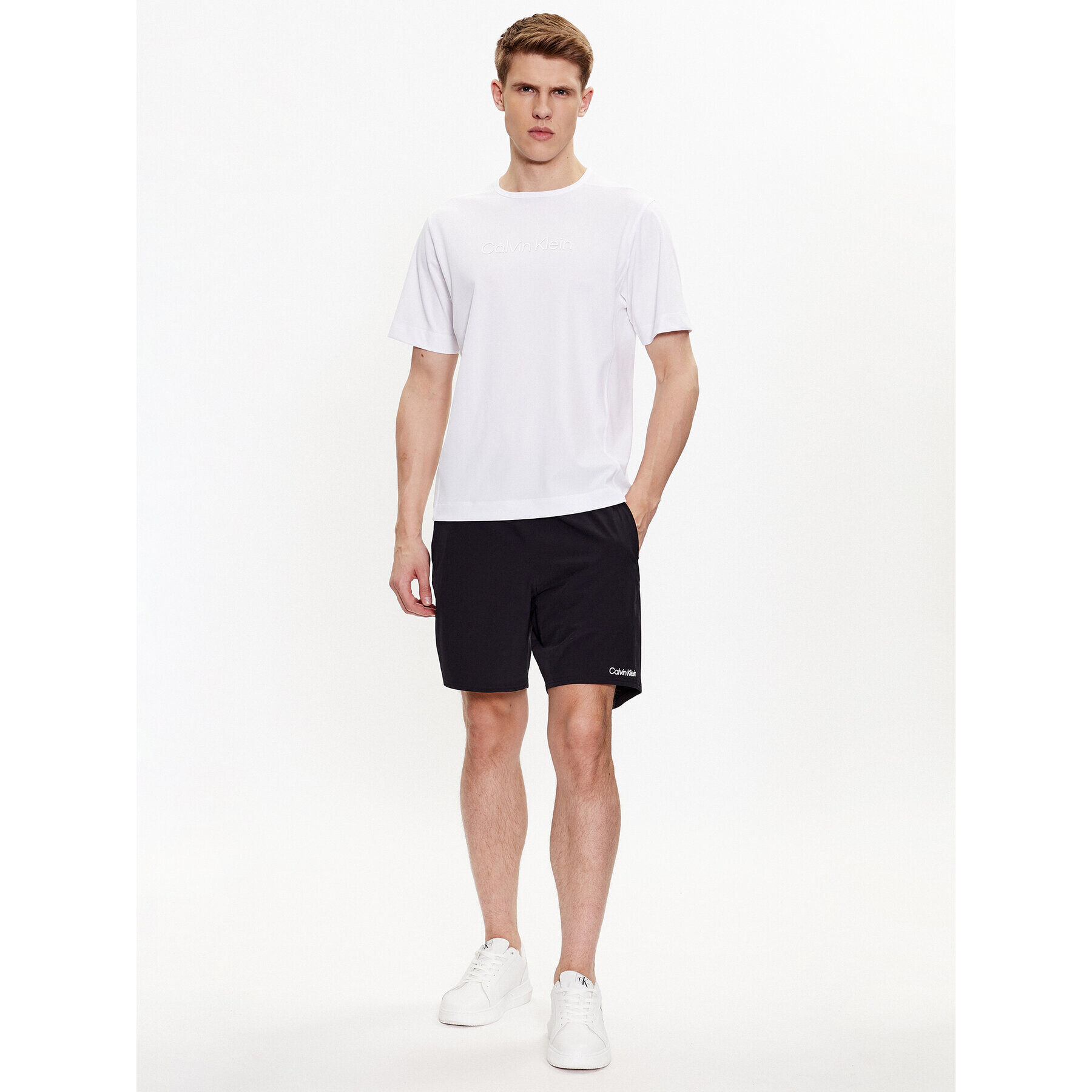 Calvin Klein Performance Тишърт 00GMS3K107 Бял Regular Fit - Pepit.bg