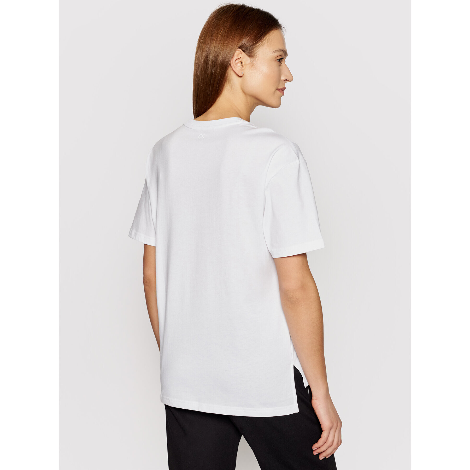 Calvin Klein Performance Тишърт Logo Boyfriend 00GWS1K109 Бял Relaxed Fit - Pepit.bg