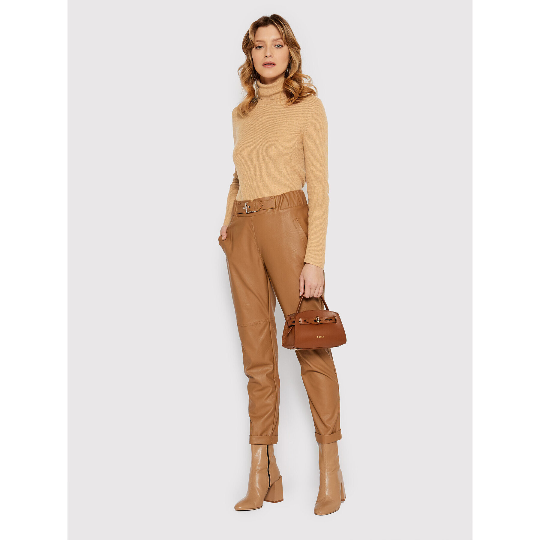 Calvin Klein Поло Ess K20K203832 Кафяв Regular Fit - Pepit.bg