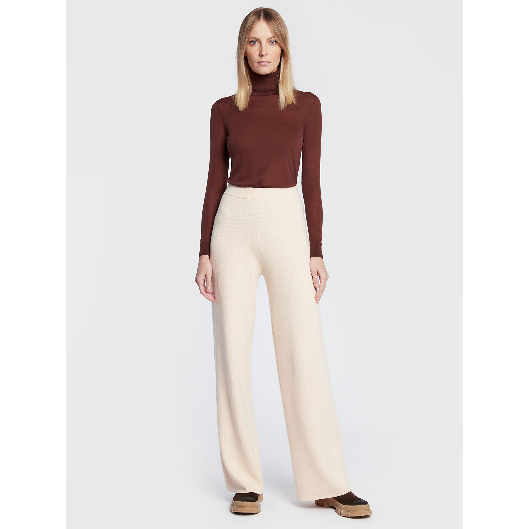 Calvin Klein Поло Extra Fine K20K204770 Кафяв Slim Fit - Pepit.bg