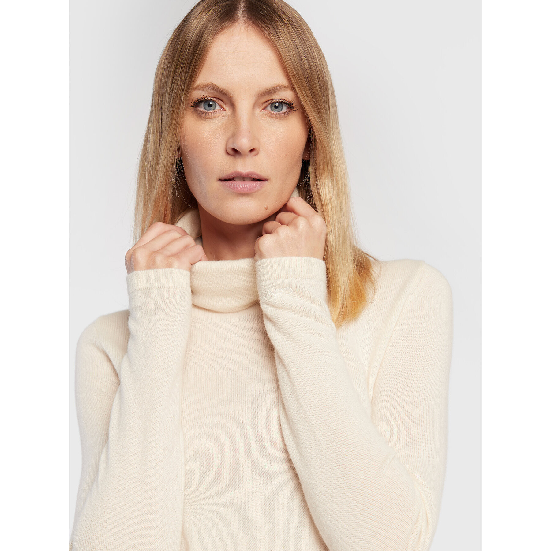 Calvin Klein Поло K20K204780 Екрю Regular Fit - Pepit.bg