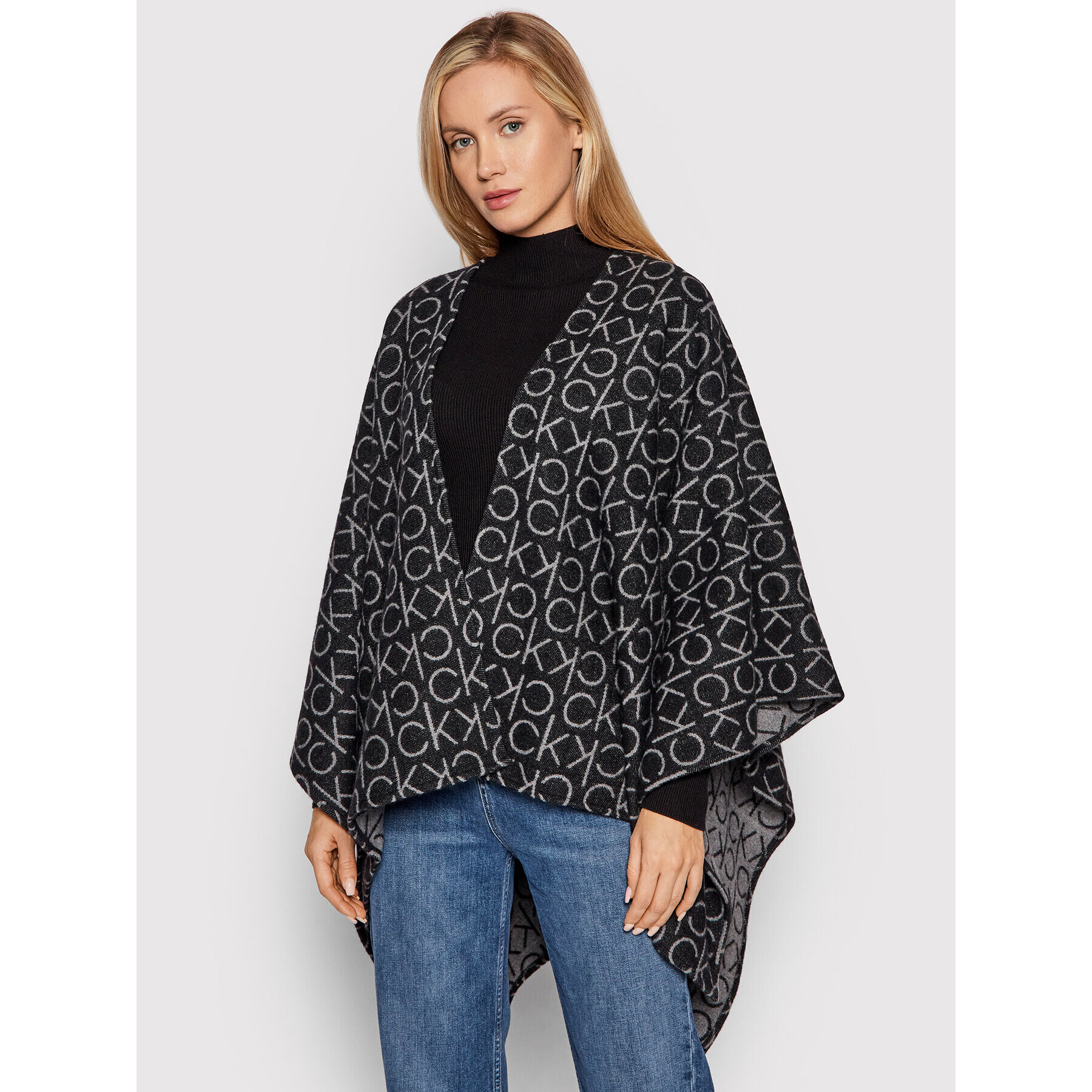 Calvin Klein Пончо Poncho K60K607824 Черен Regular Fit - Pepit.bg