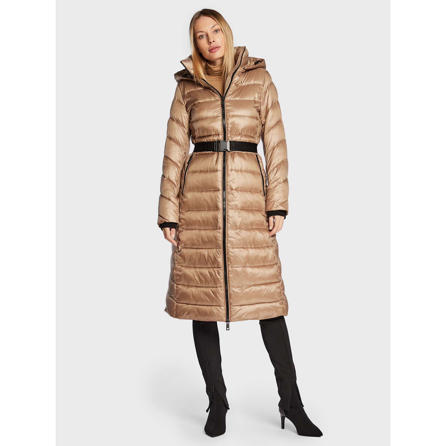 Calvin Klein Пухено яке Essential K20K204699 Кафяв Regular Fit - Pepit.bg