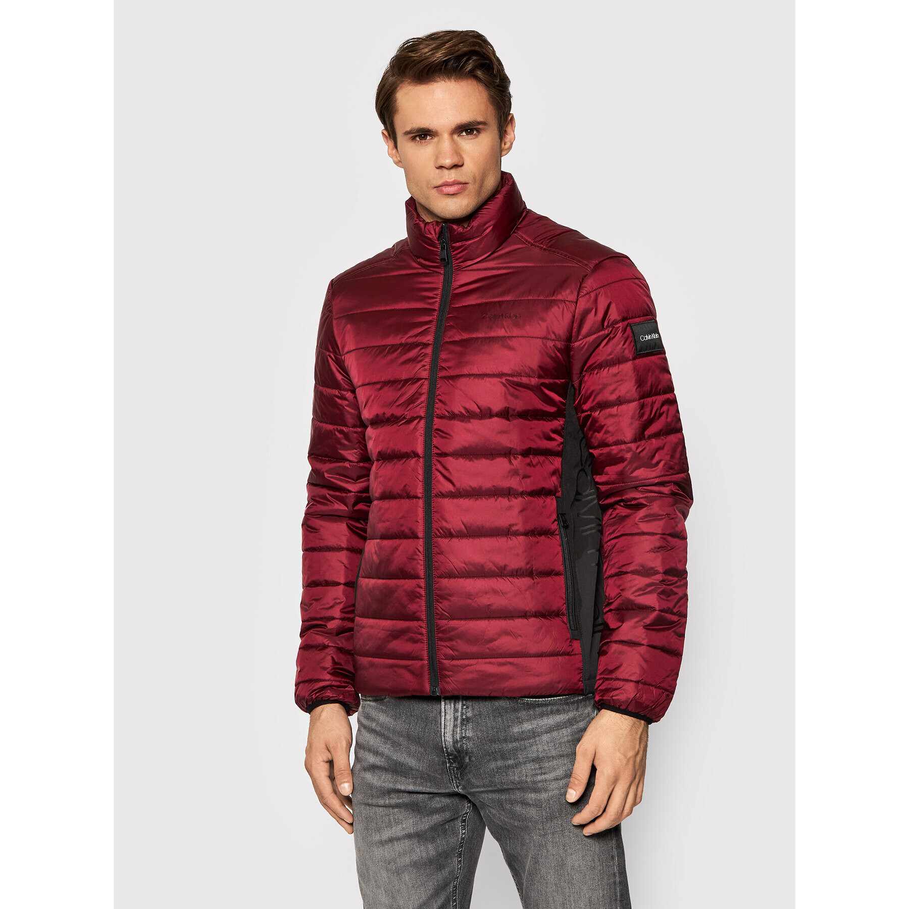 Calvin Klein Пухено яке Essential Side Logo K10K107335 Бордо Regular Fit - Pepit.bg