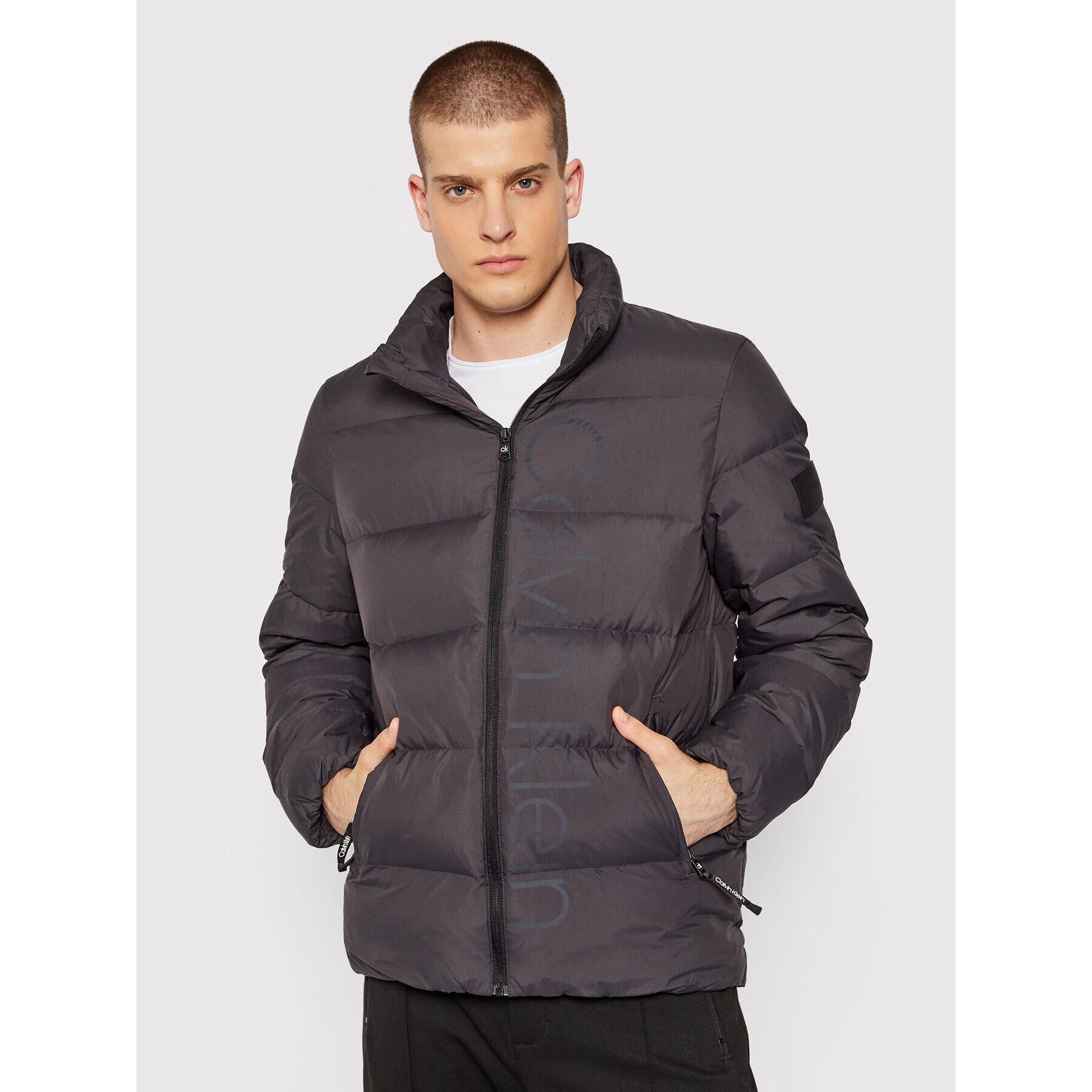 Calvin Klein Пухено яке K10K107487 Черен Regular Fit - Pepit.bg