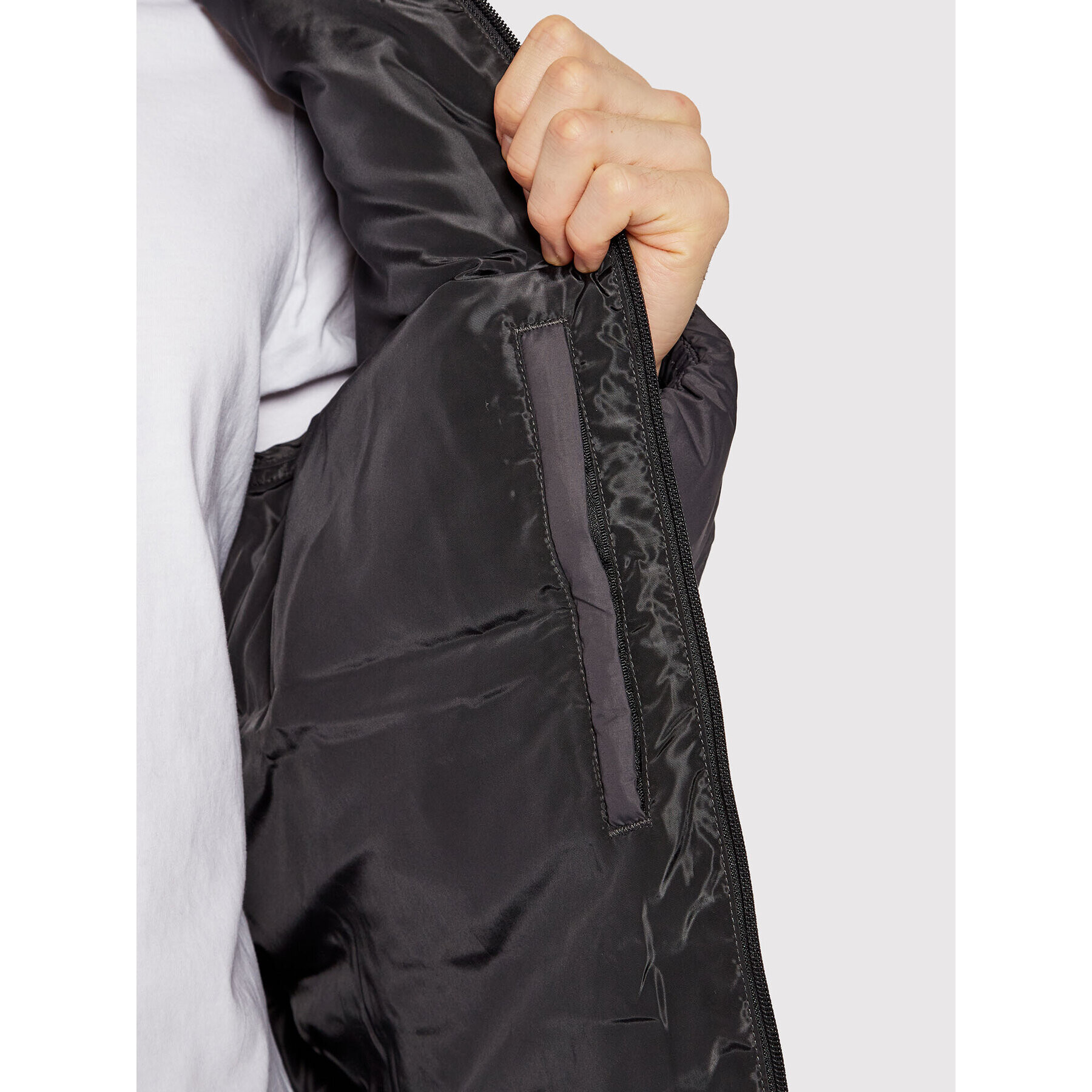Calvin Klein Пухено яке K10K107487 Черен Regular Fit - Pepit.bg