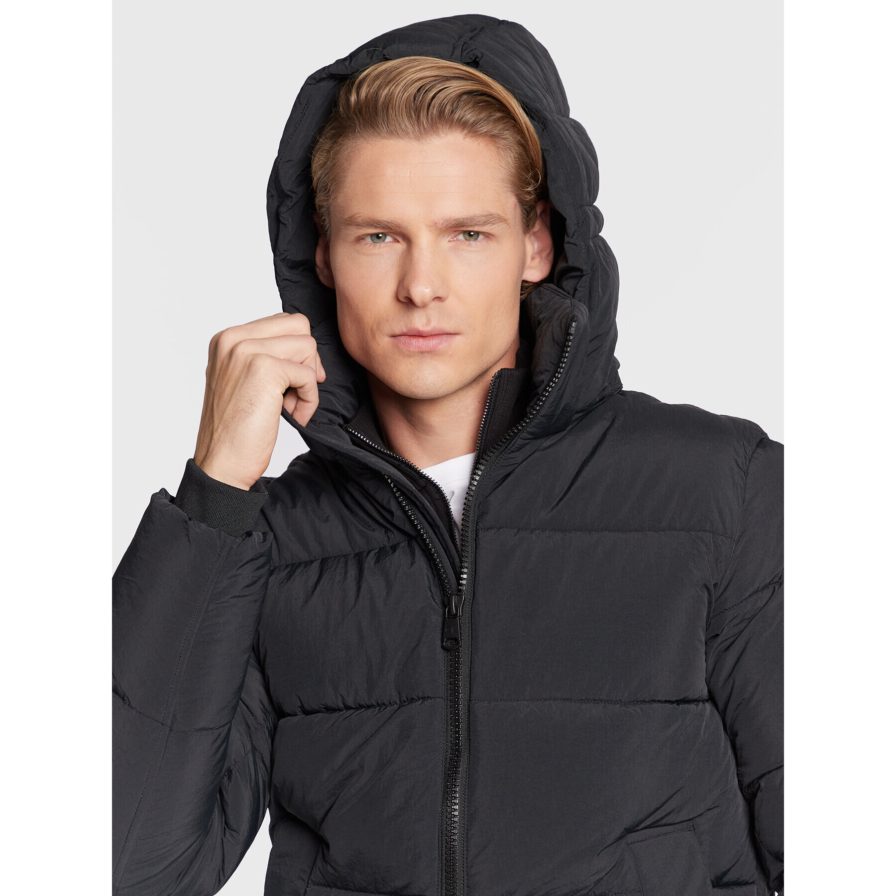 Calvin Klein Пухено яке K10K110336 Черен Regular Fit - Pepit.bg