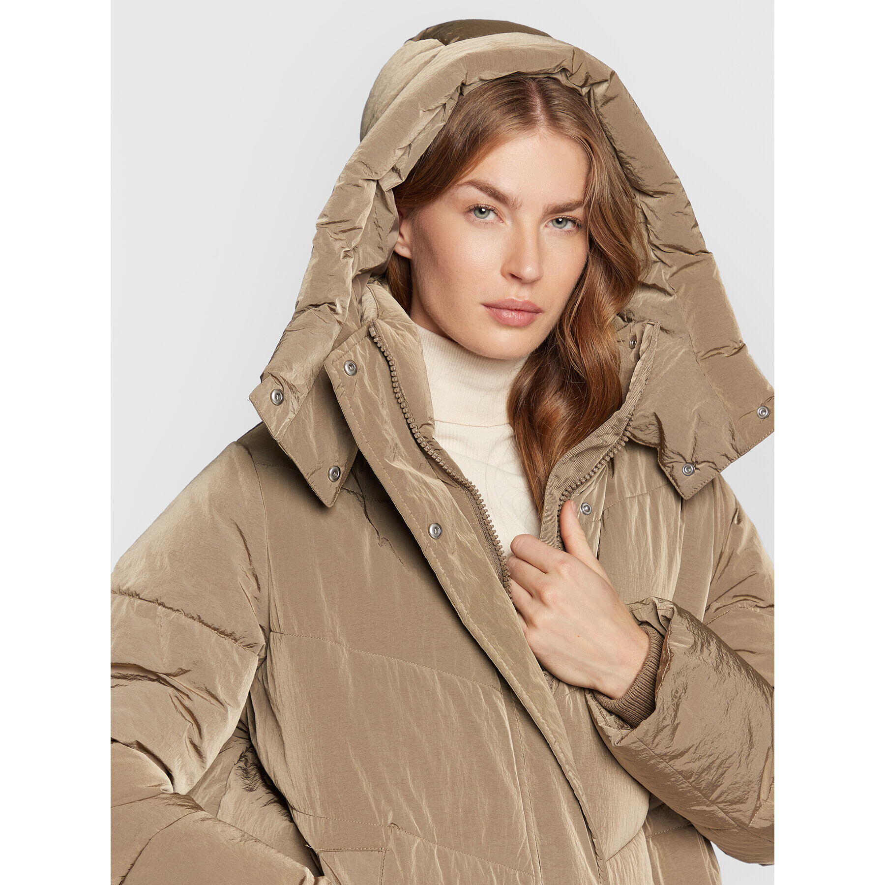 Calvin Klein Пухено яке Modern K20K205127 Бежов Regular Fit - Pepit.bg